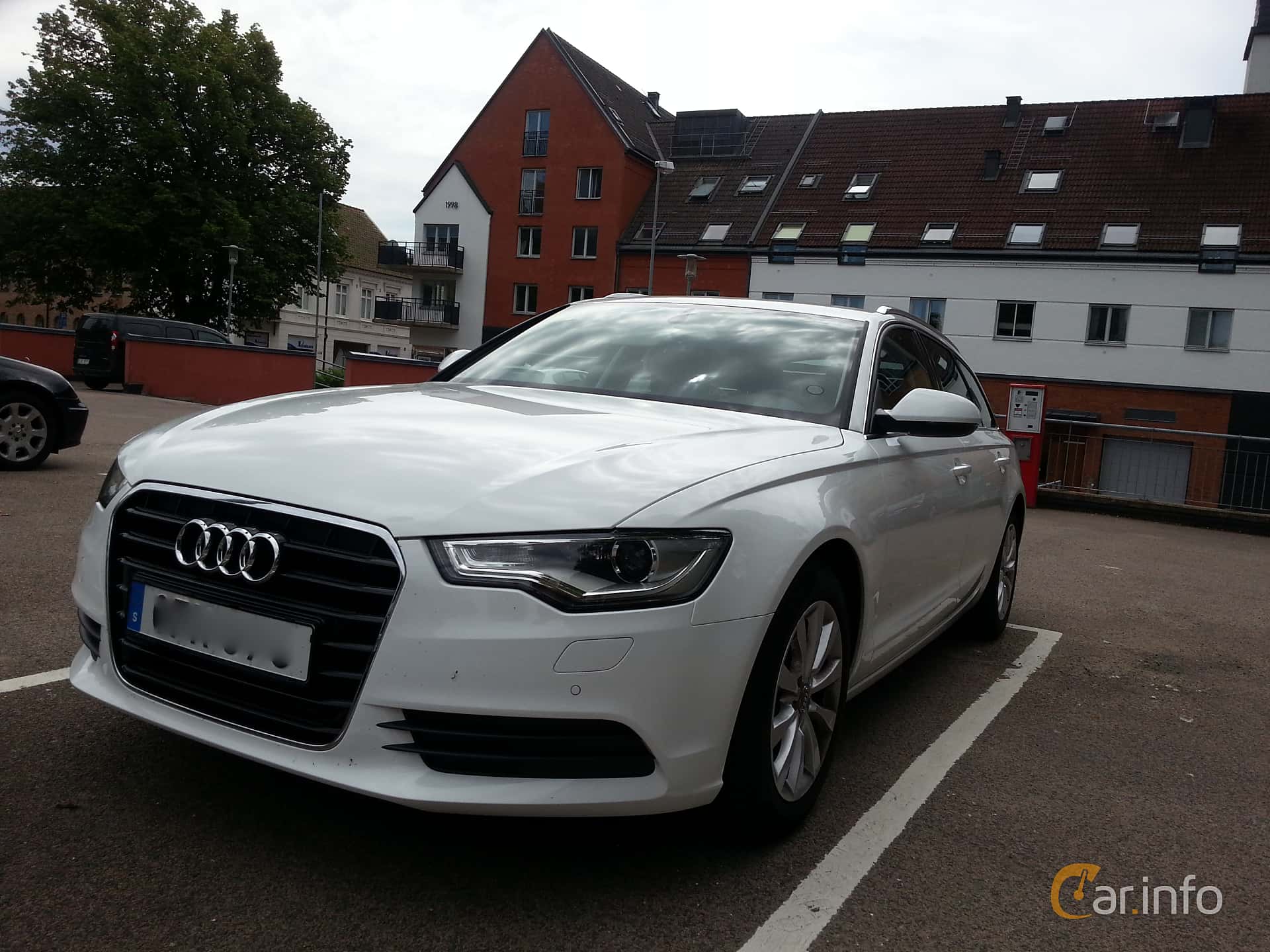 Audi A6 Avant 2.0 TDI DPF  Multitronic, 177hp, 2014