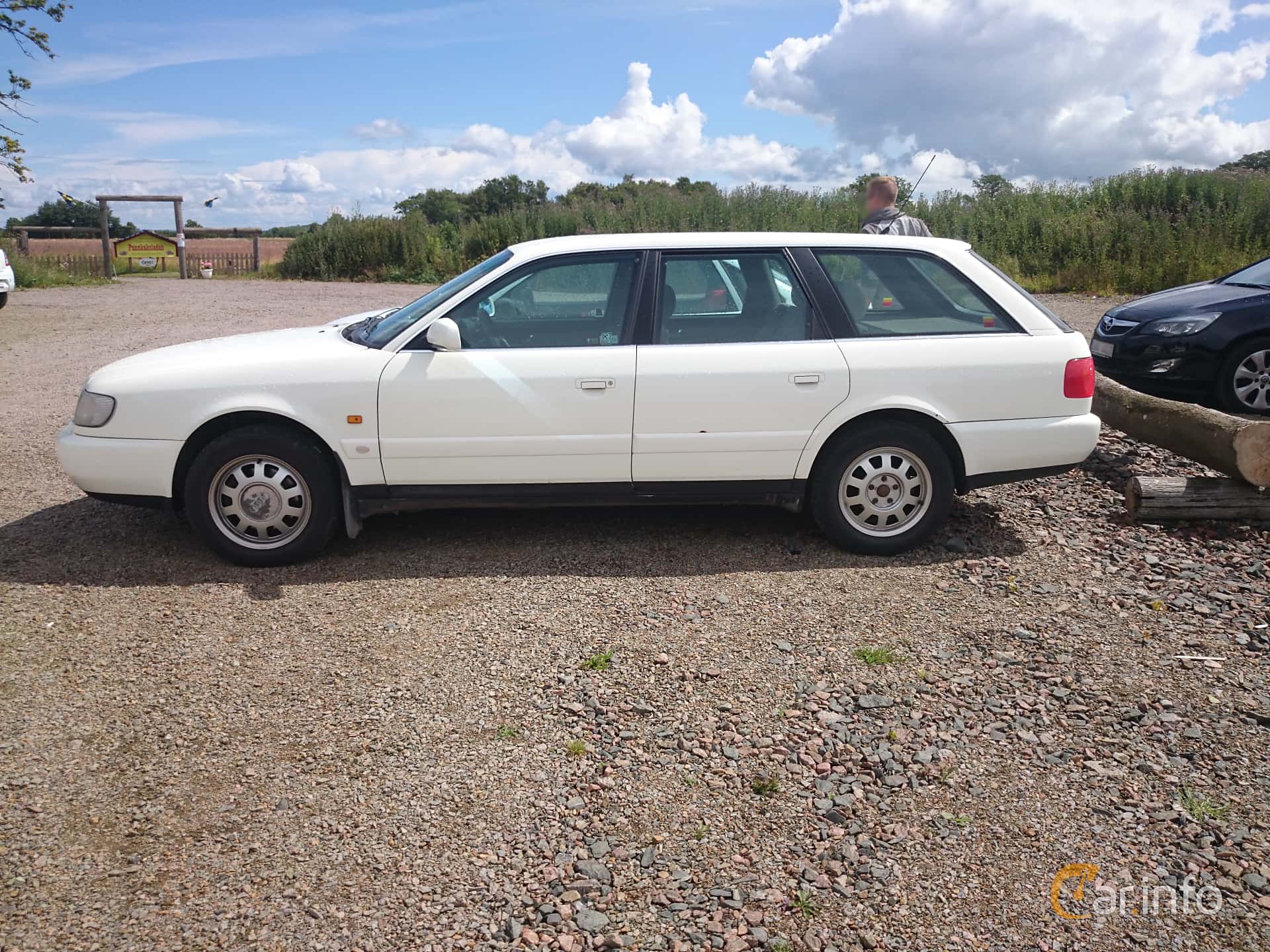 Audi A6 Avant generation C4 2.6 V6