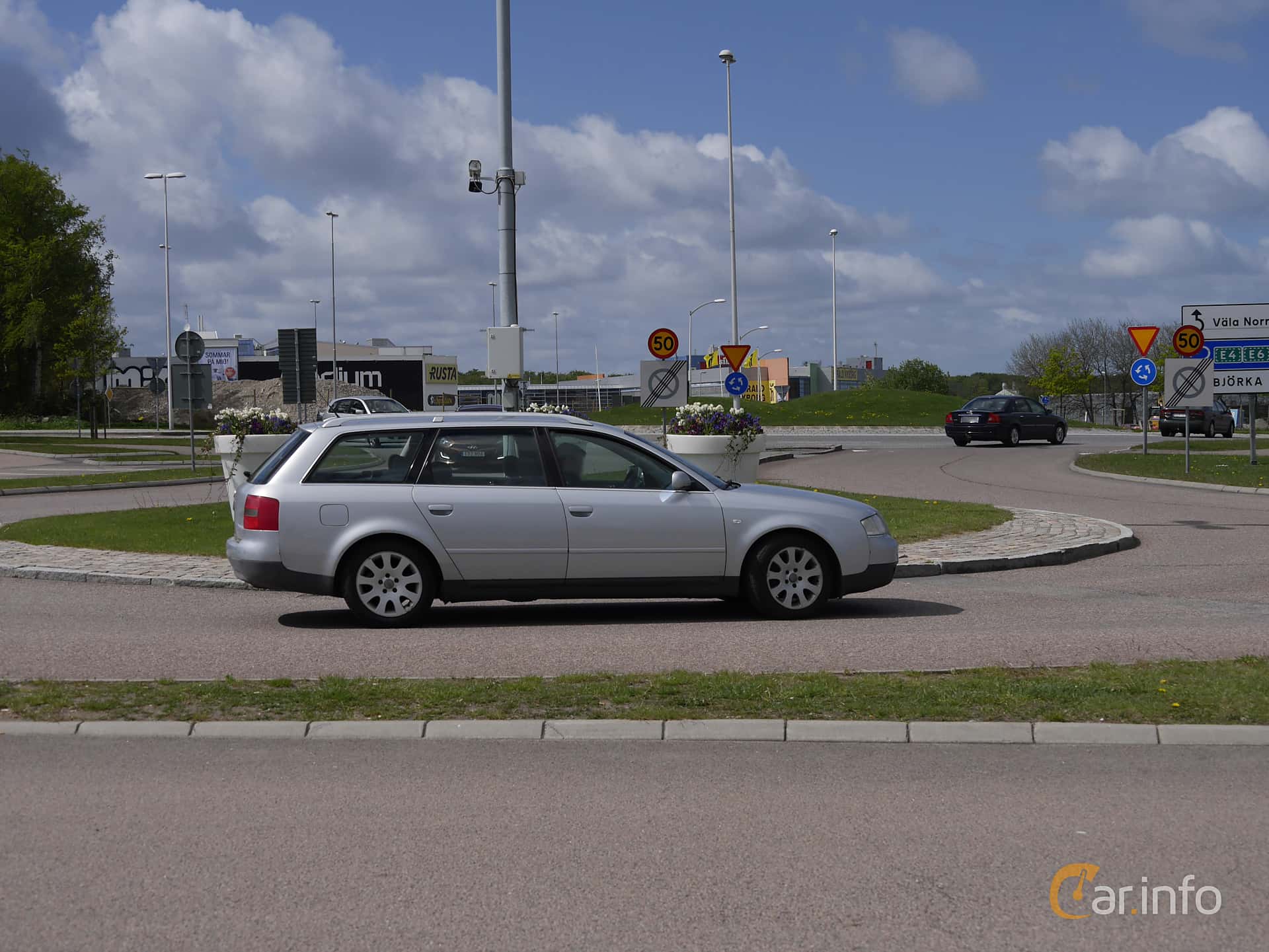 Audi A6 Avant 2.4 V6 Manual, 165hp, 1999