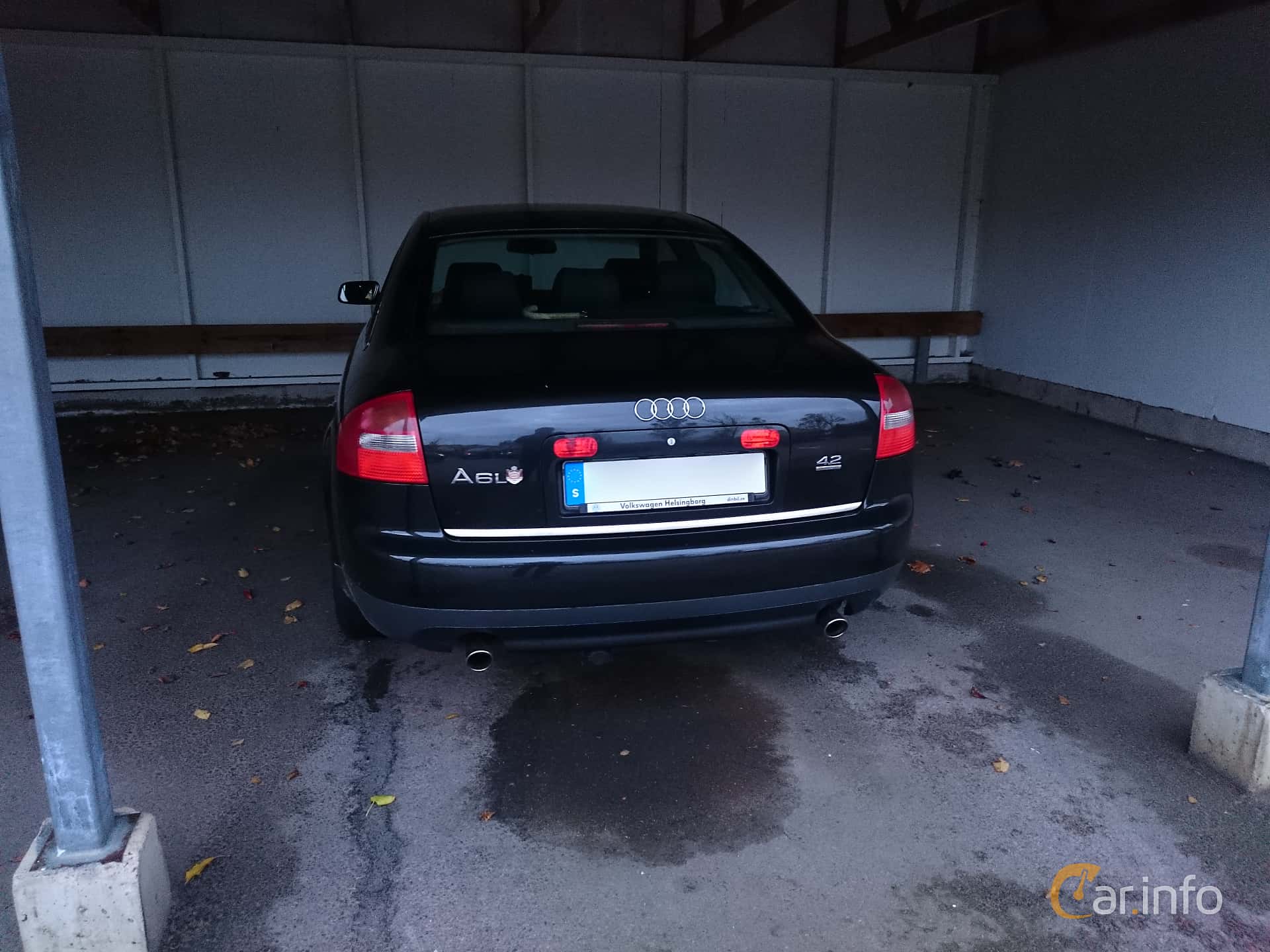 Audi A6 Sedan 3.0 V6 quattro Manual, 220hp, 2002