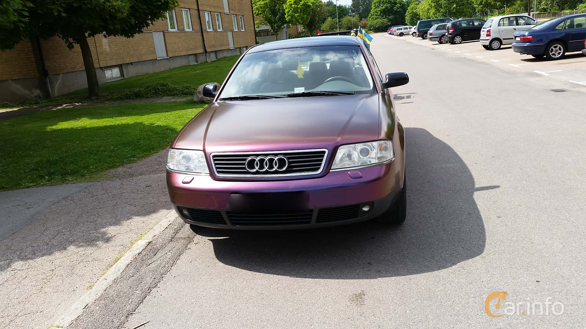 Audi A6 Sedan 2.4 V6 Manual, 165hp, 2000