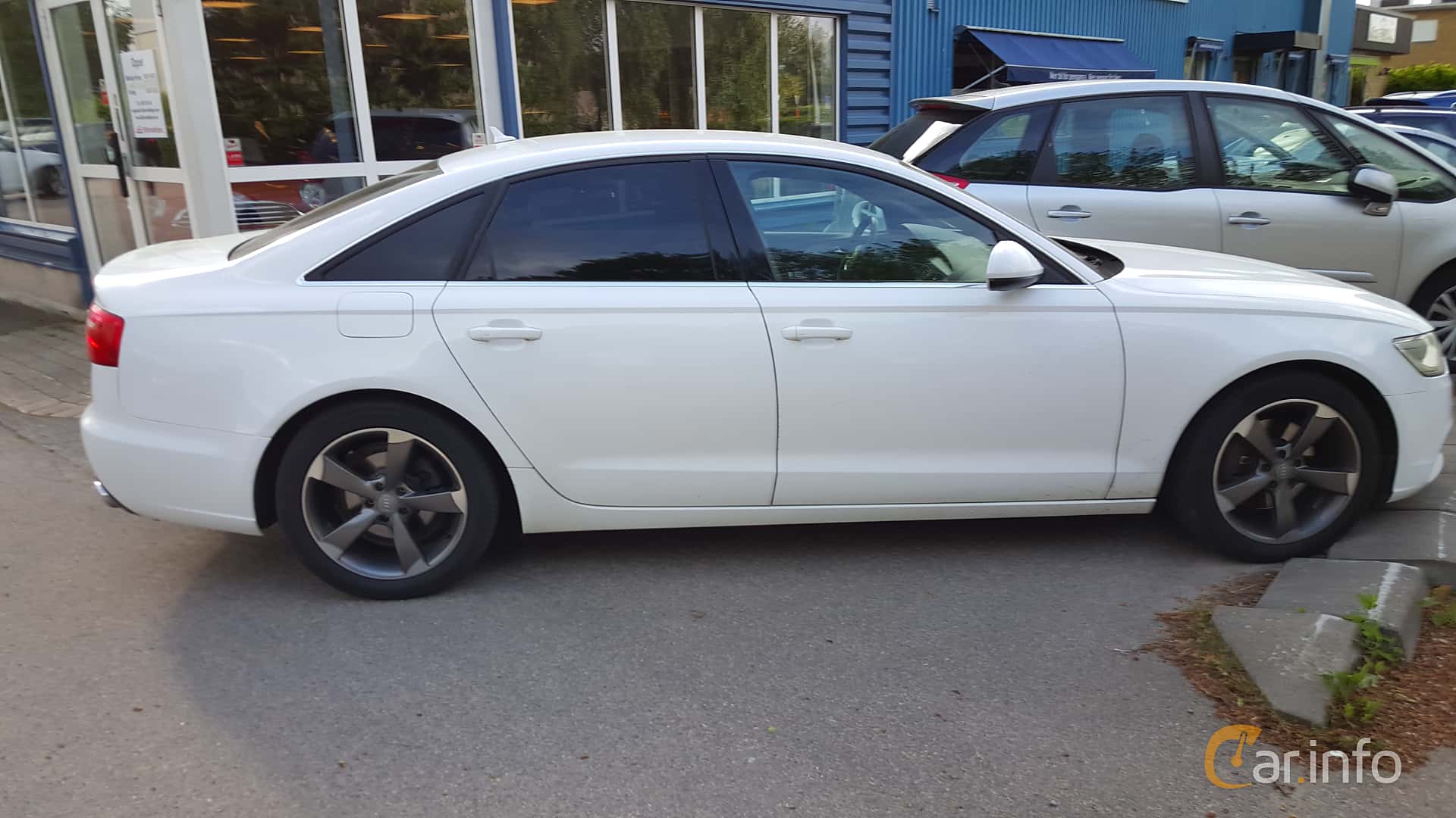 Audi A6 Sedan 3.0 TDI V6 DPF quattro S Tronic, 204hp, 2013