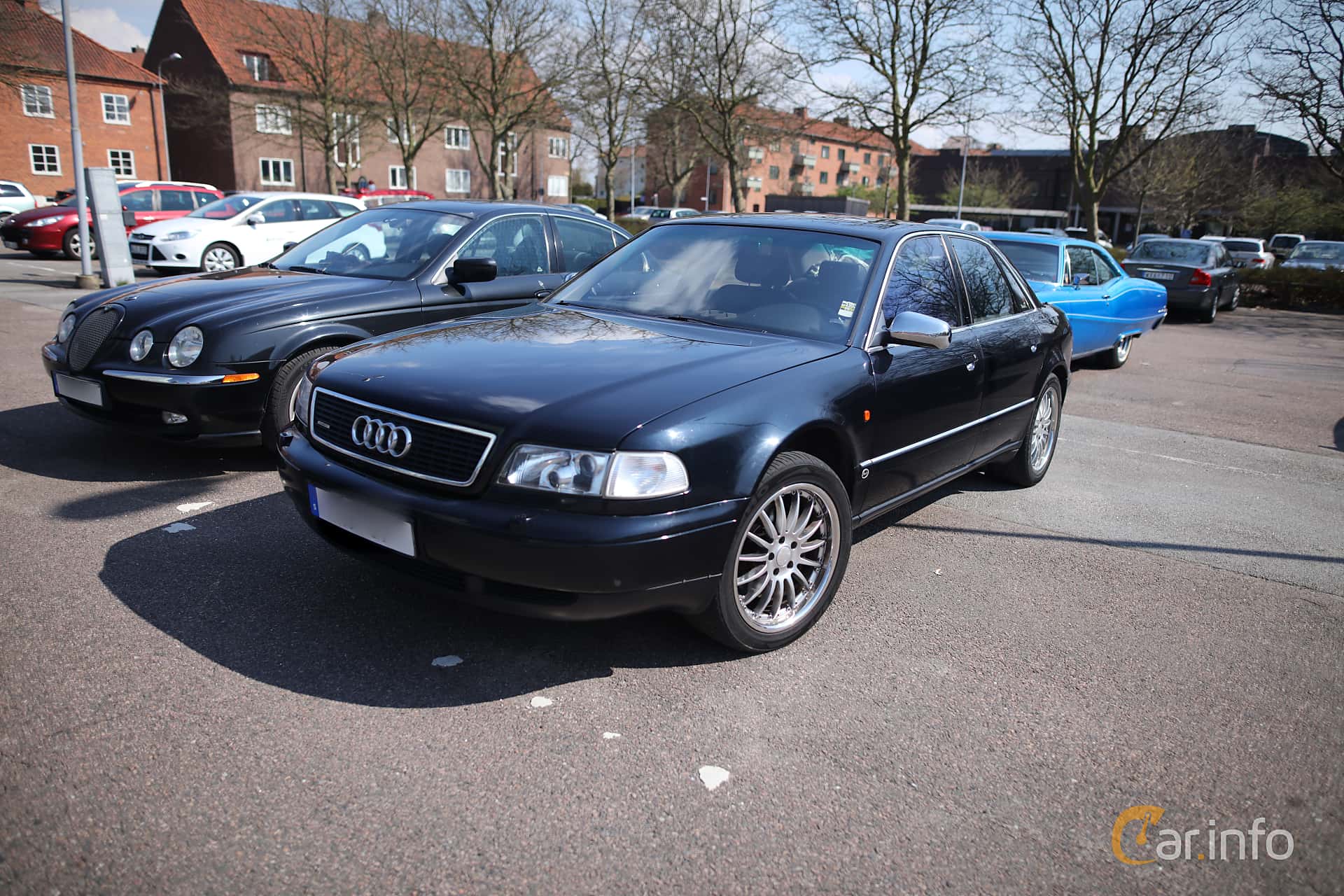 Audi A8 generation D2 4.2 V8 quattro Automatic, 4-speed
