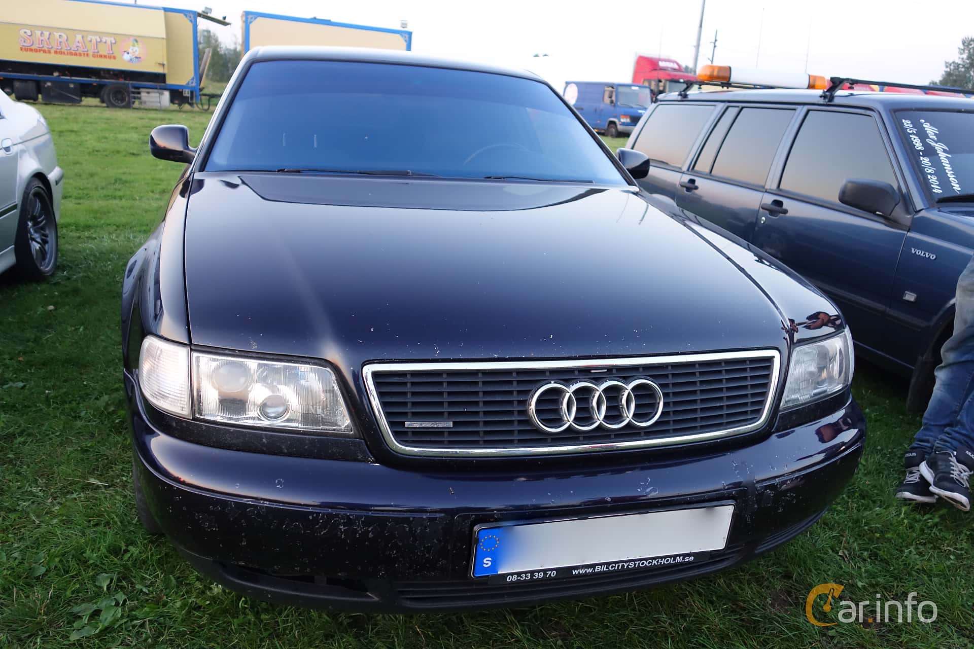 Audi A8 4.2 V8 quattro Automatic, 300hp, 1998