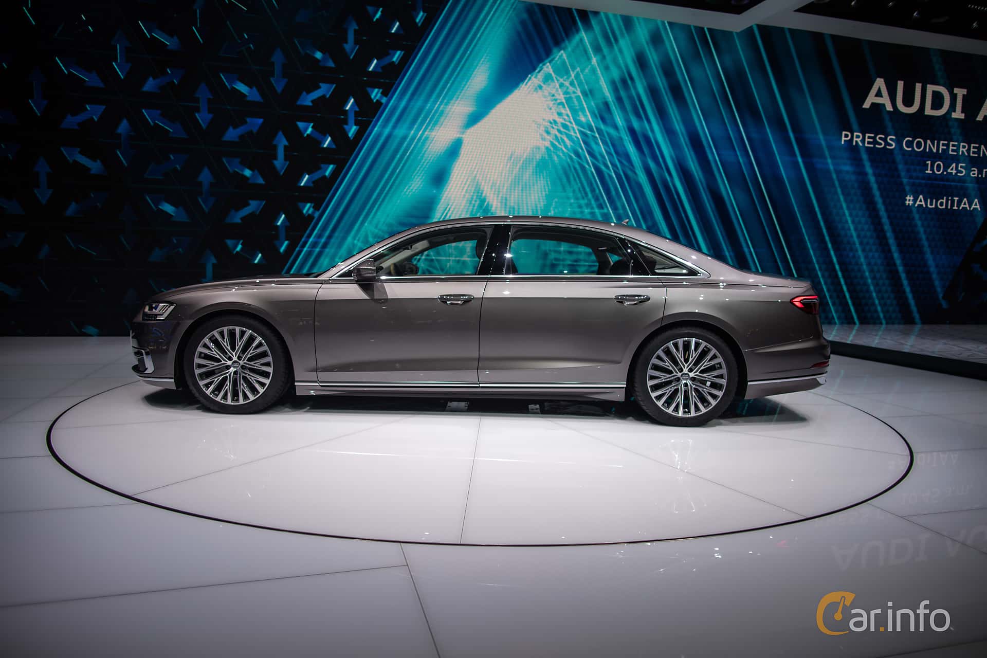 Audi A8 L 55 TFSI quattro  TipTronic, 340hp, 2018