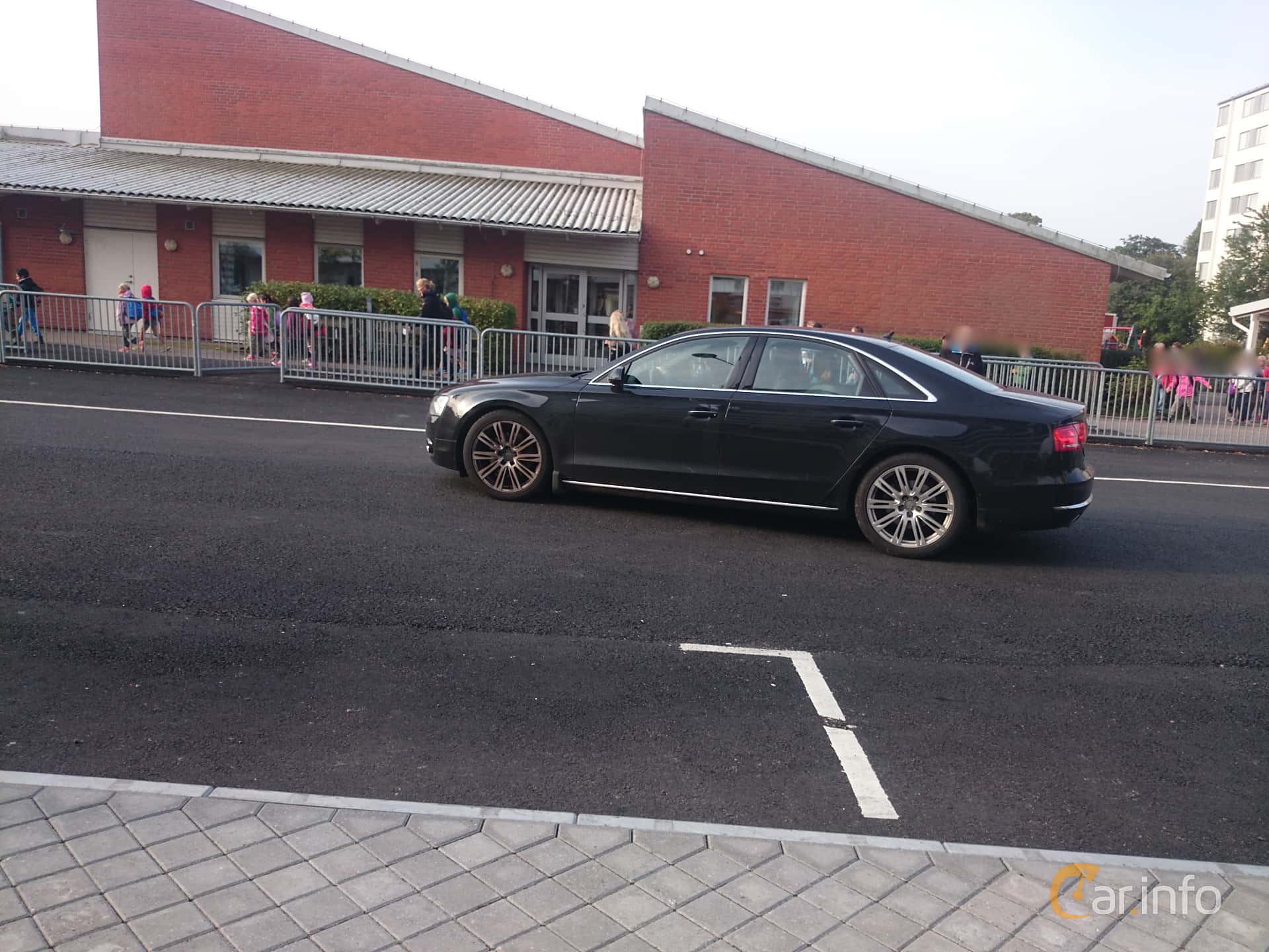 Audi A8 3.0 TDI V6 quattro TipTronic, 250hp, 2012