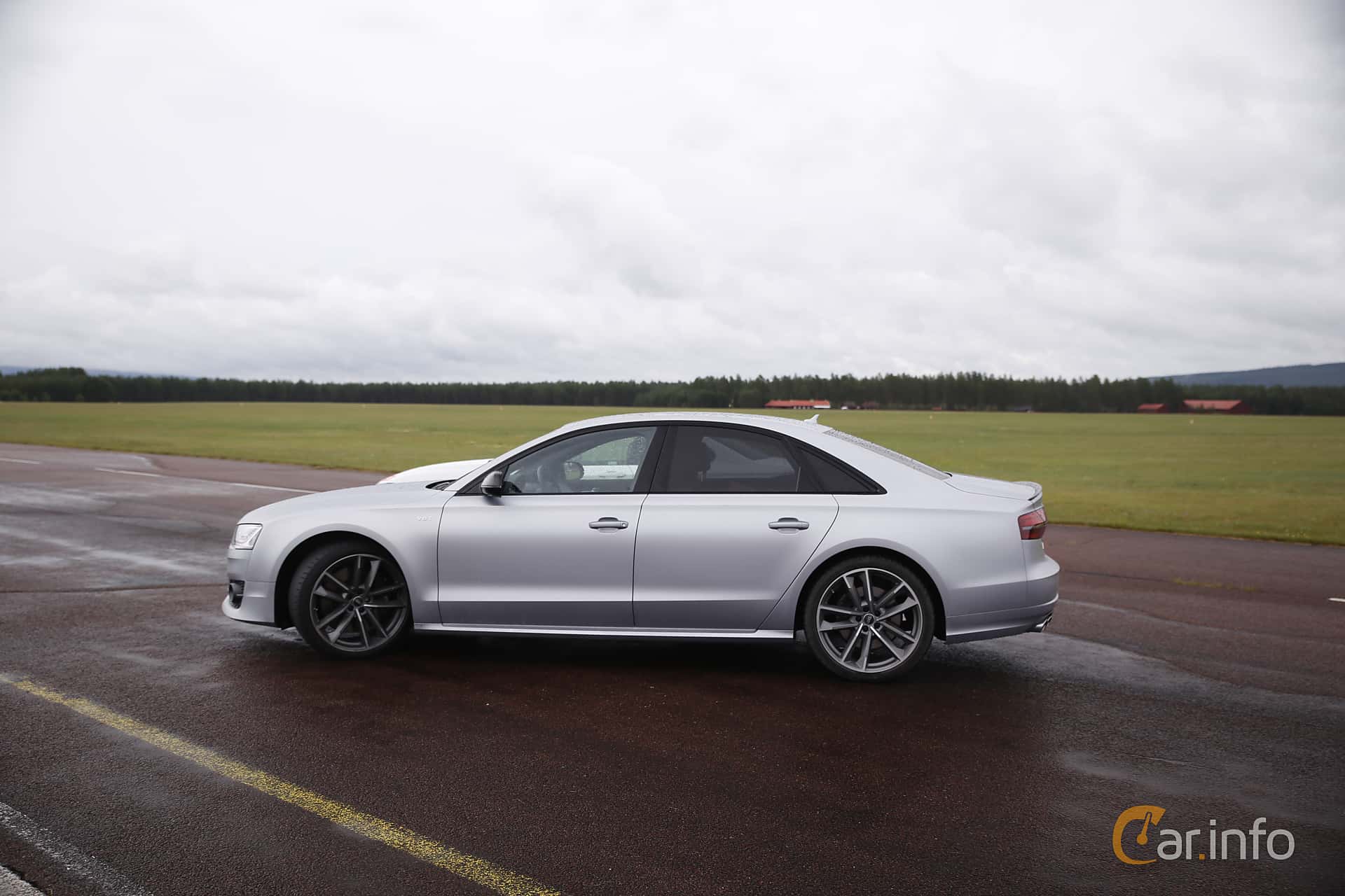 Audi A8 hybrid TipTronic, 8-speed