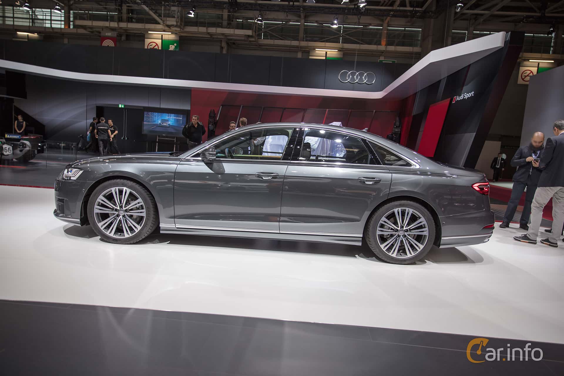 Audi A8 50 TDI quattro D5