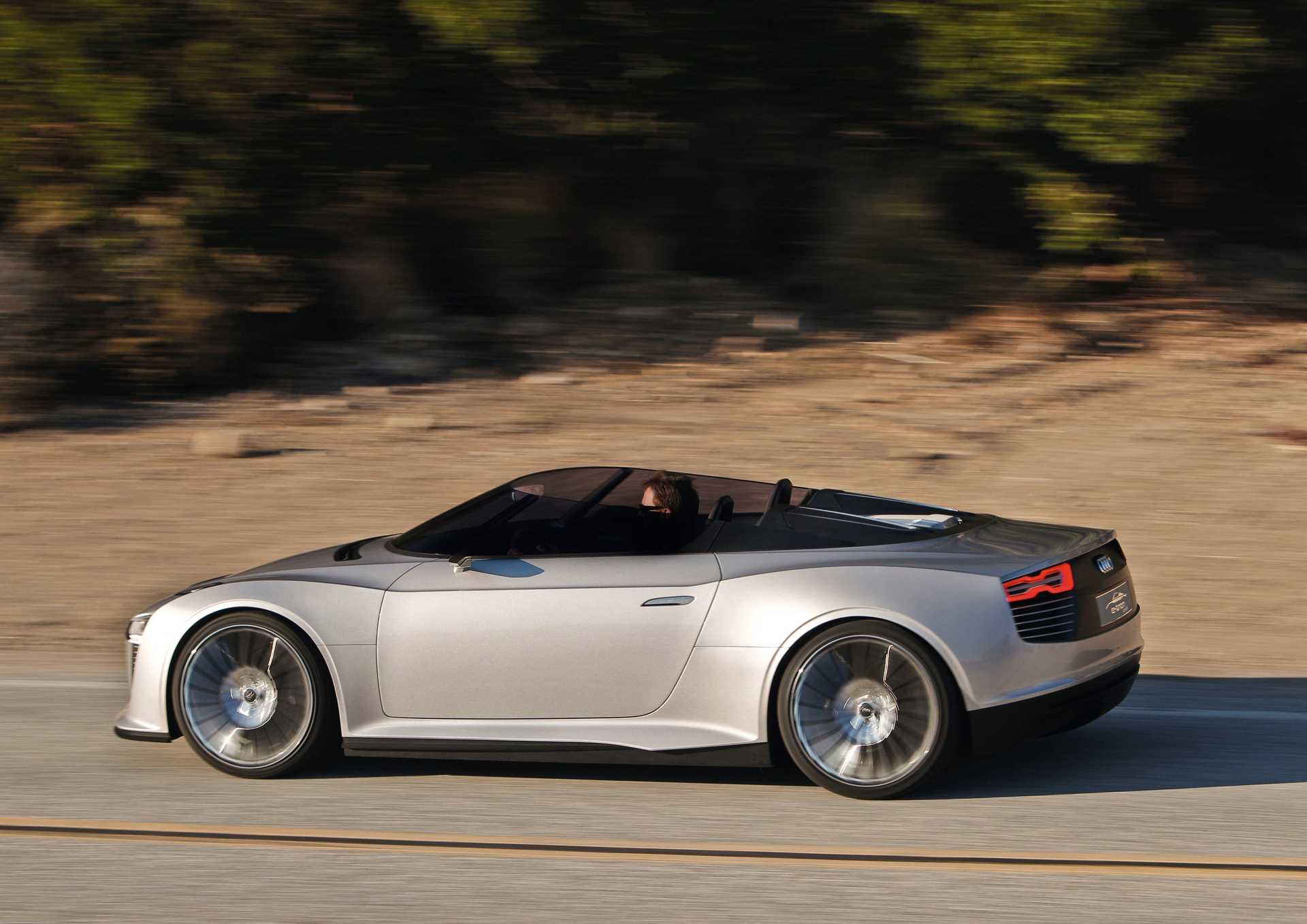 Audi e-tron Spyder 3.0 TDI V6 quattro S Tronic, 475hp, 2010