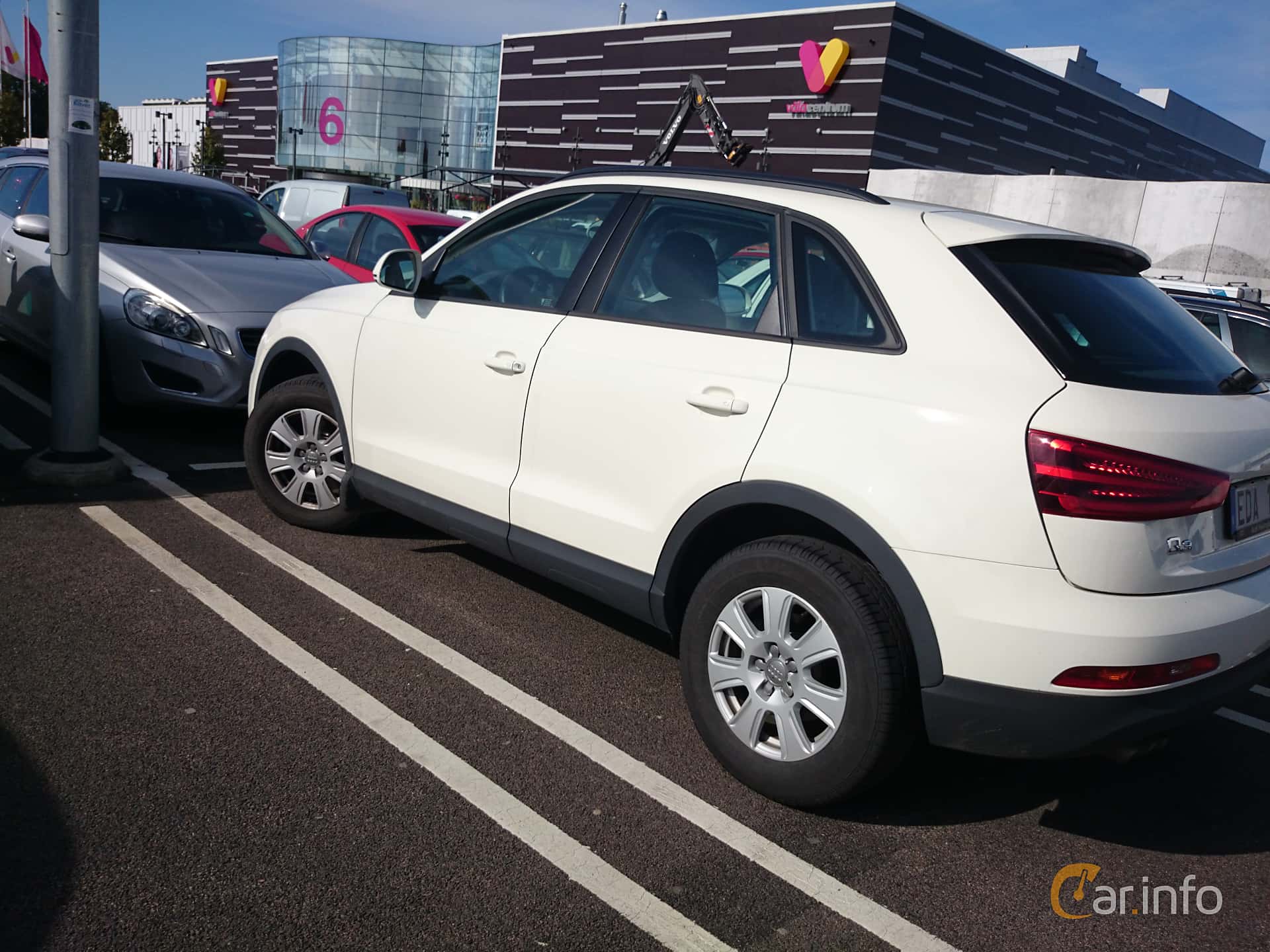 Audi Q3 2.0 TDI  Manual, 140hp, 2013