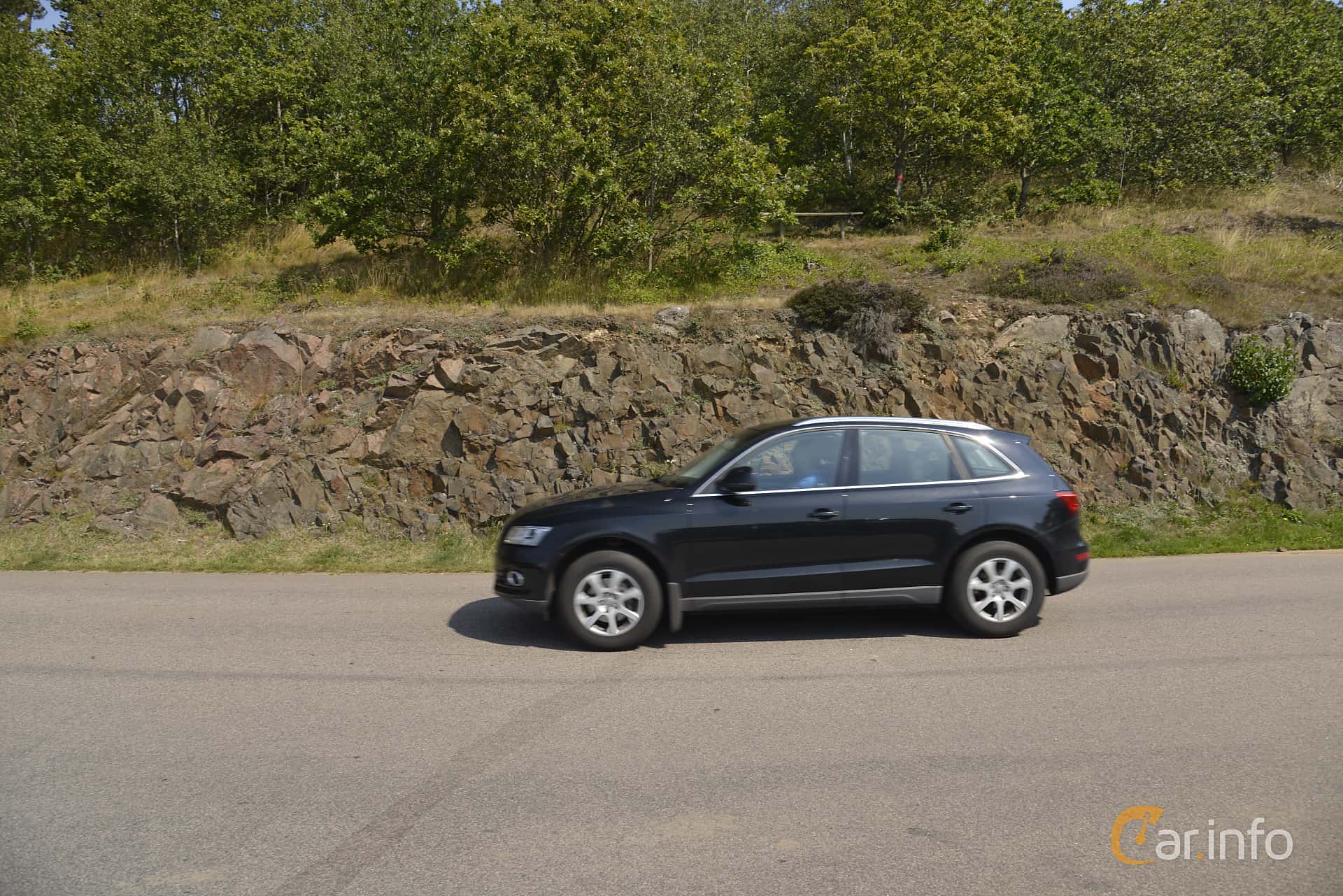 Audi Q5 2.0 TDI DPF quattro Manual, 143hp, 2013
