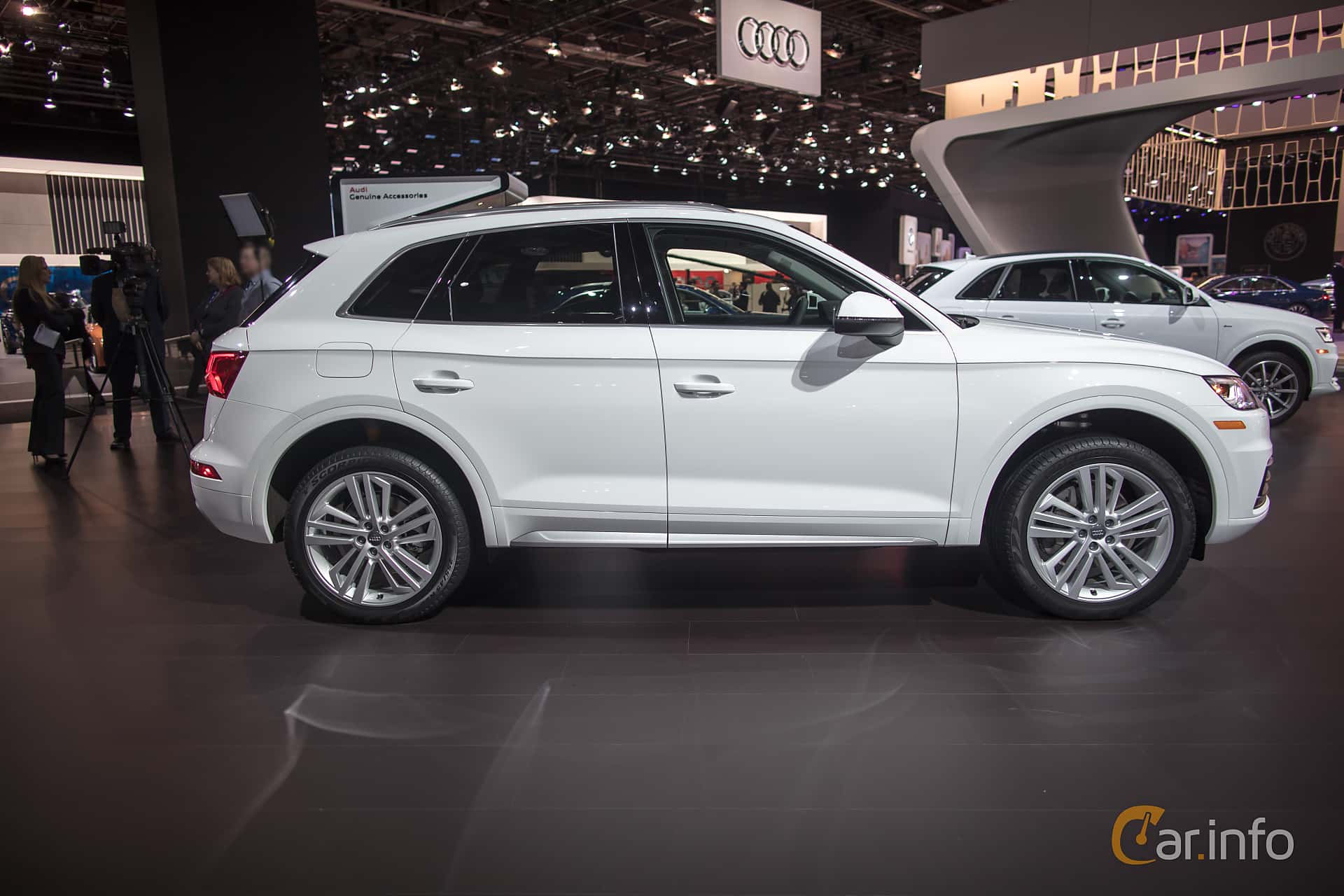 Audi Q5 generation FY 2.0 TFSI quattro S Tronic, 7-speed
