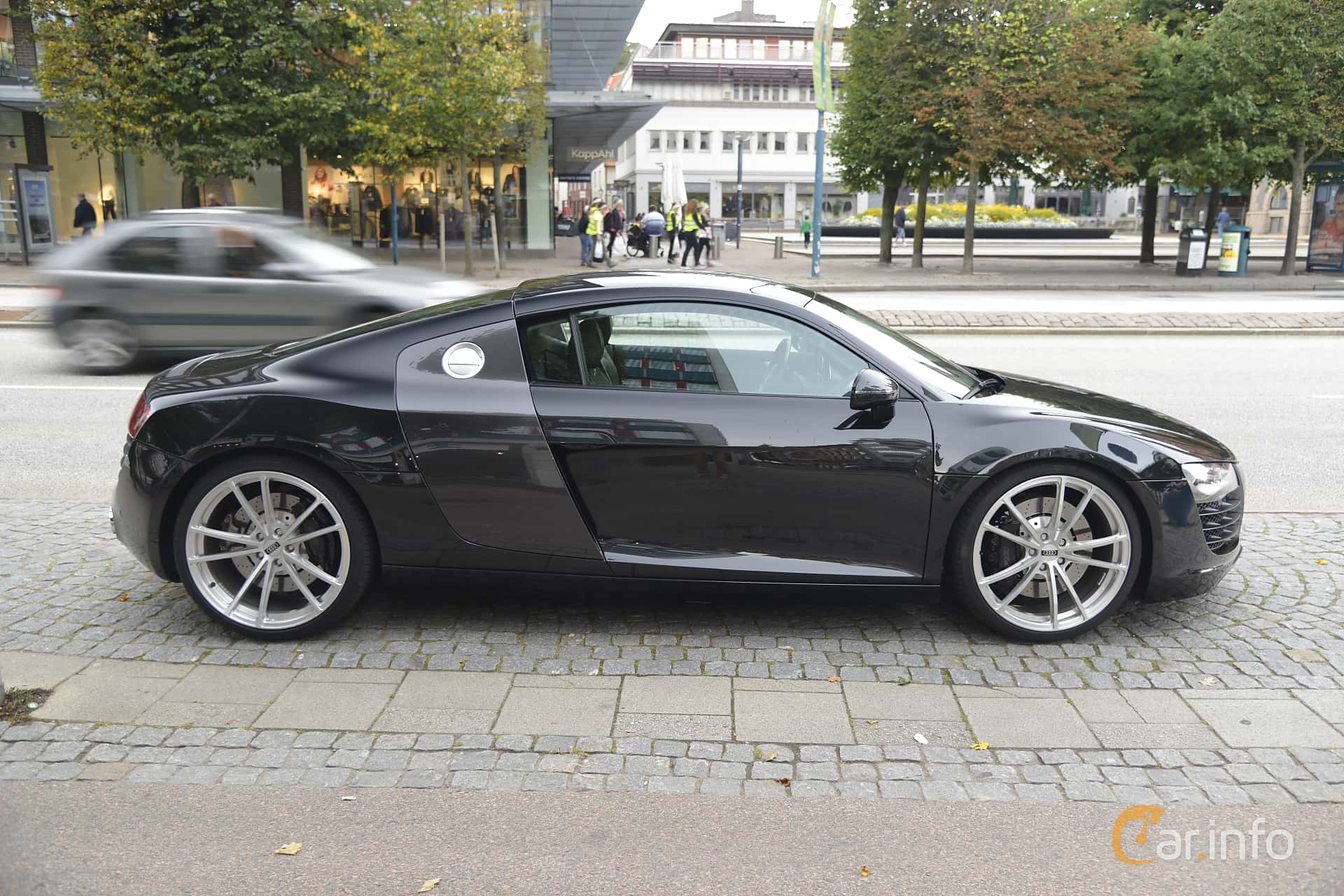 Audi R8 Coupé generation 42 4.2 FSI V8 quattro