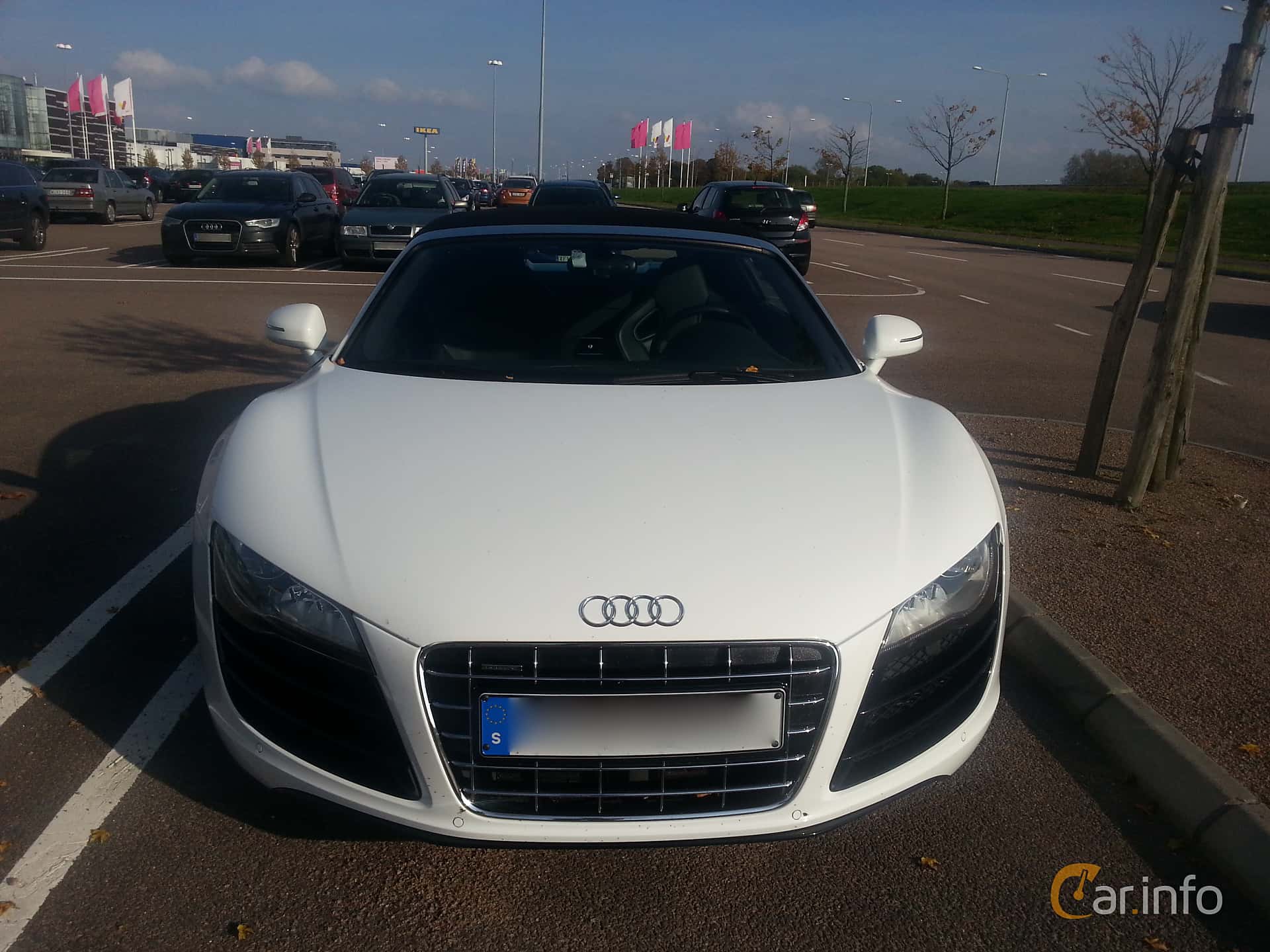Audi R8 Spyder 5.2 V10 FSI quattro Manual, 525hp, 2011