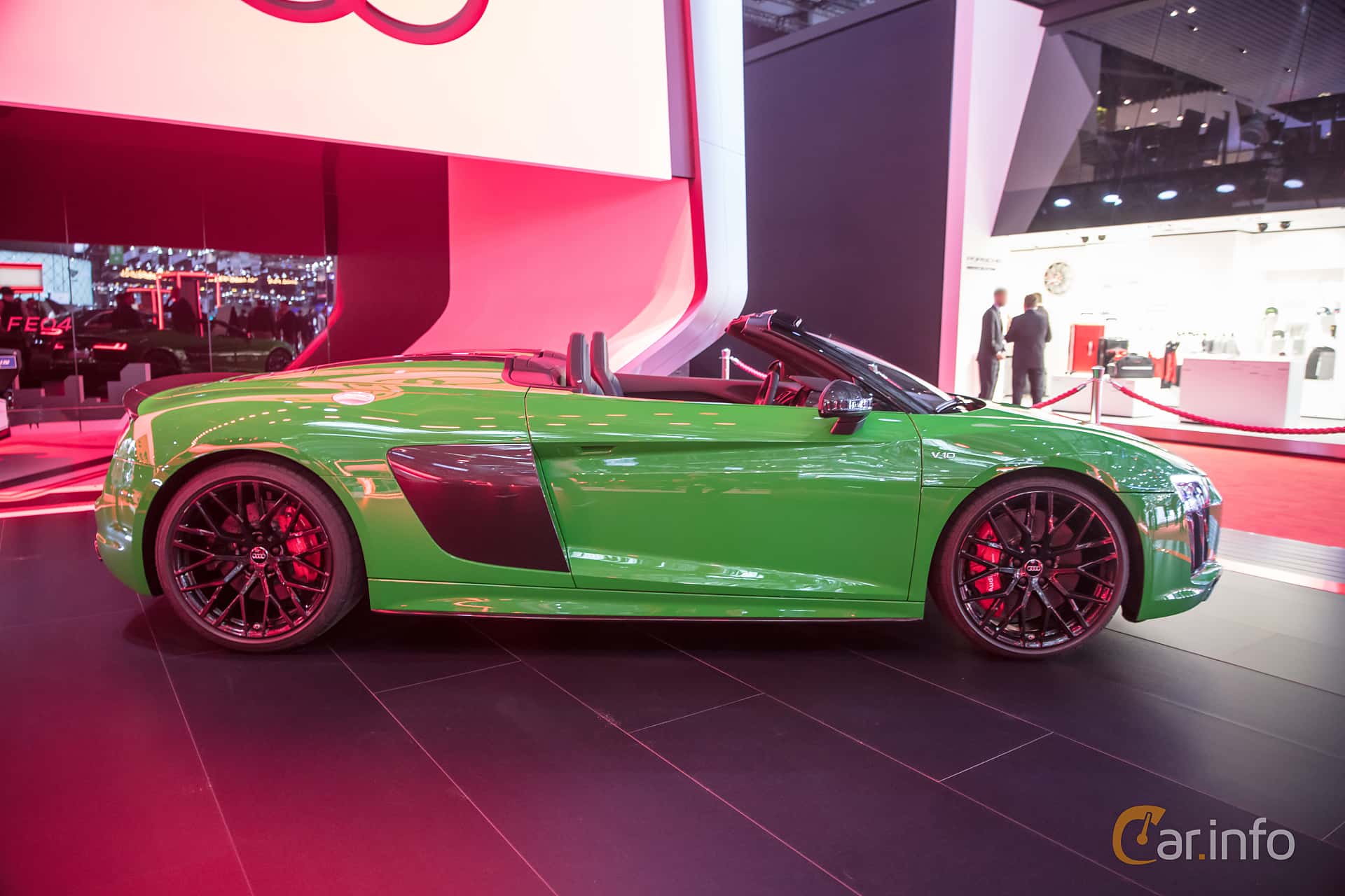 Audi R8 Spyder V10 plus S Tronic, 7-speed