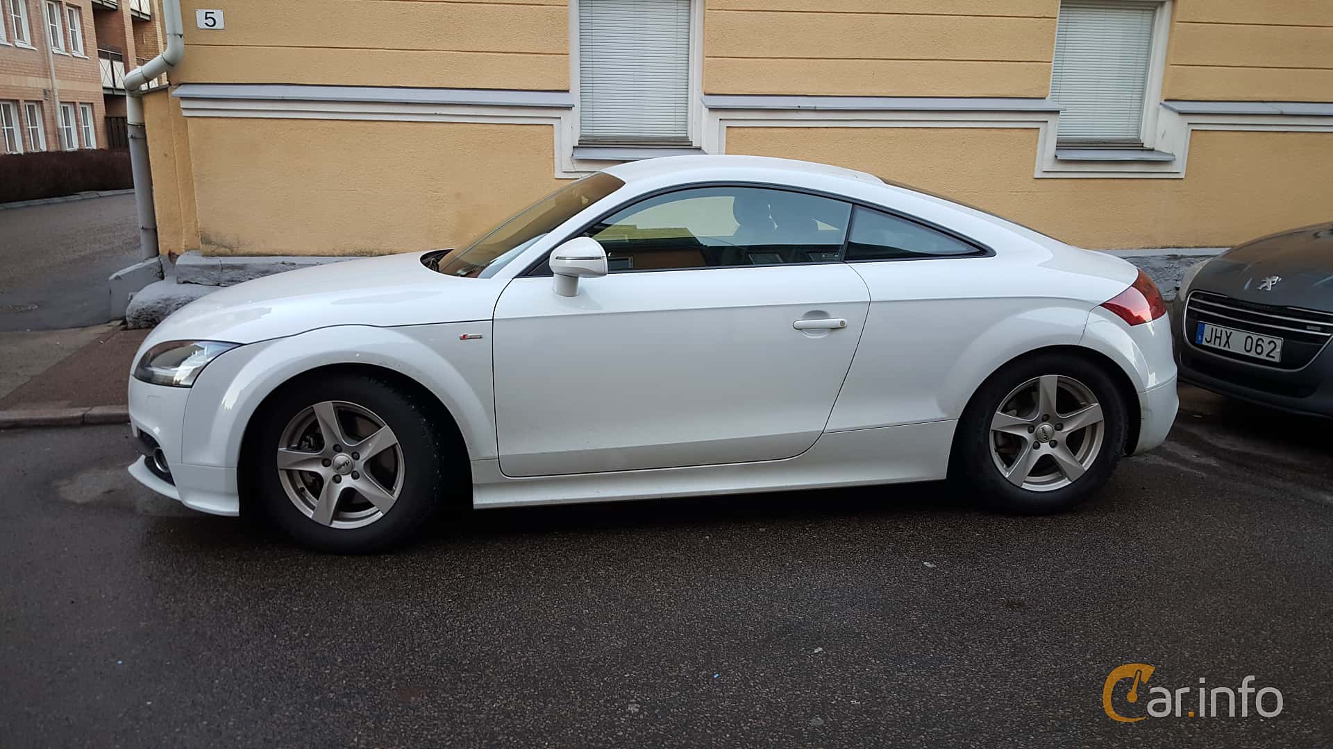 Audi TT Coupé 1.8 TFSI 160hp, 2013