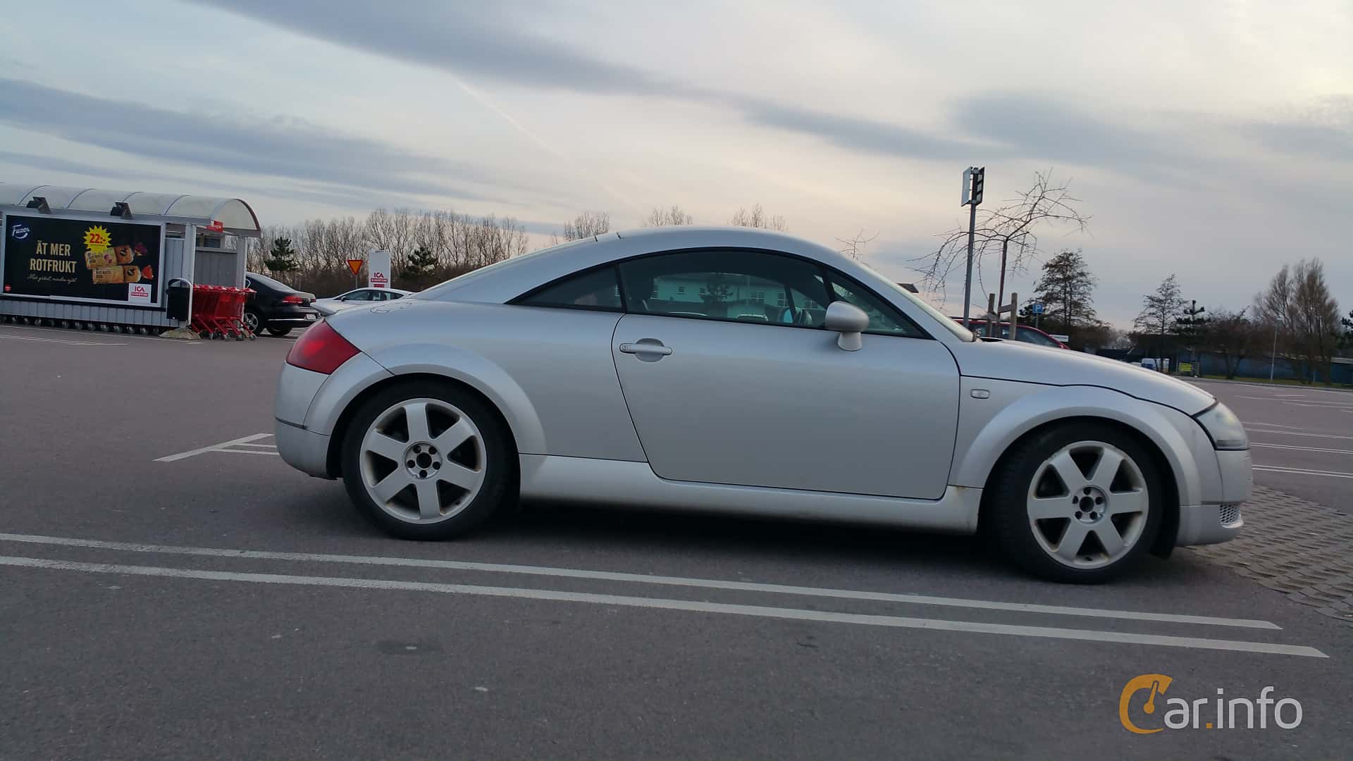 Audi TT Coupé 1.8 T quattro Manual, 225hp, 2002