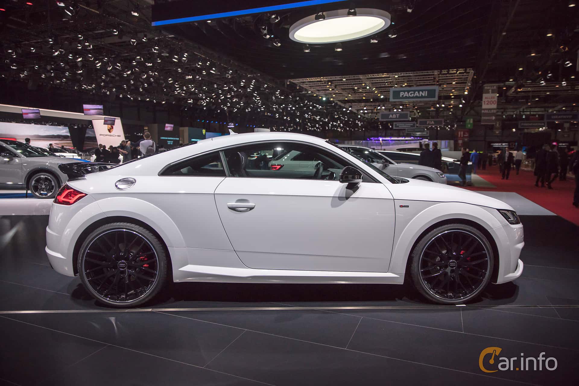 Audi TTS Coupé S Tronic, 6-speed