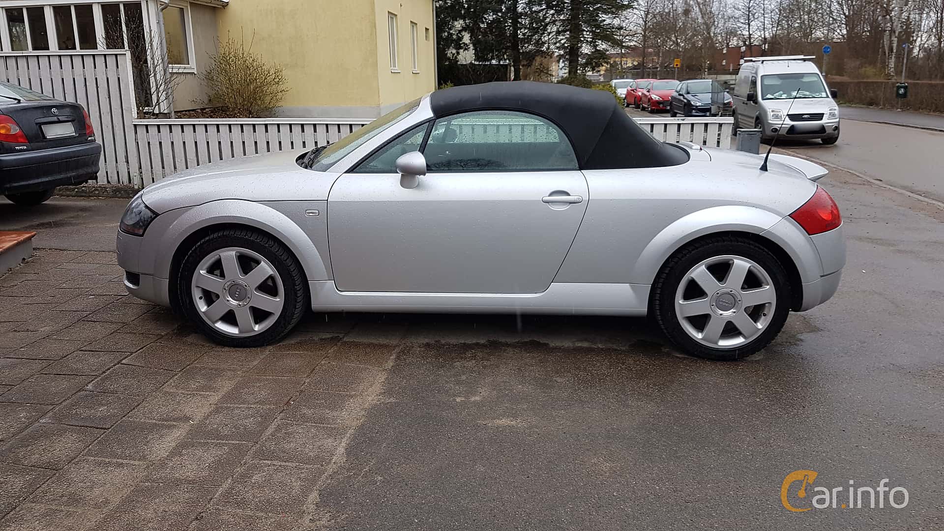 Audi TT Roadster 1.8 T Manual, 180hp, 2001