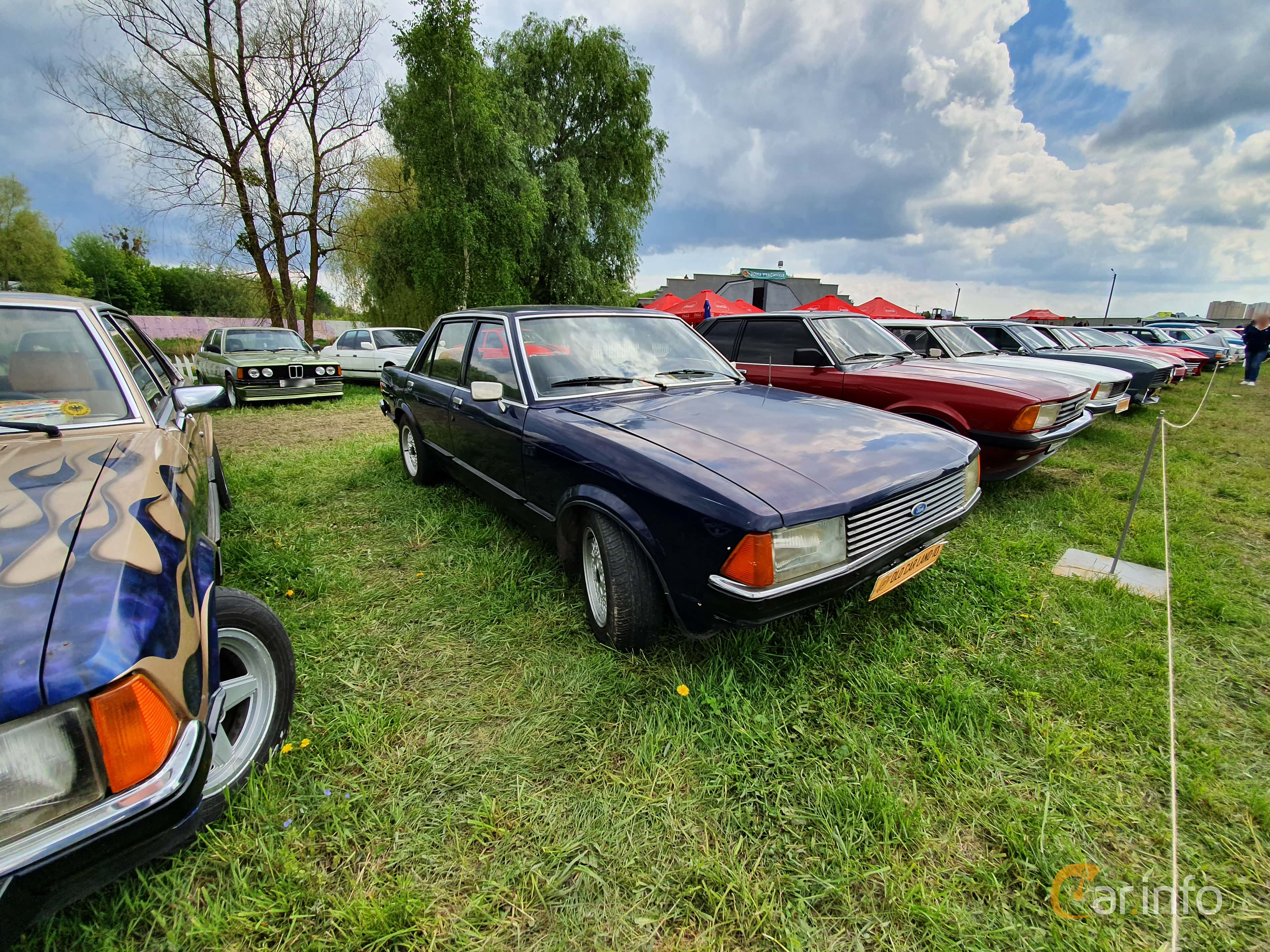 Ford Granada 4-door Sedan generation Mark I Facelift 2.0 V6 Manual, 4-speed