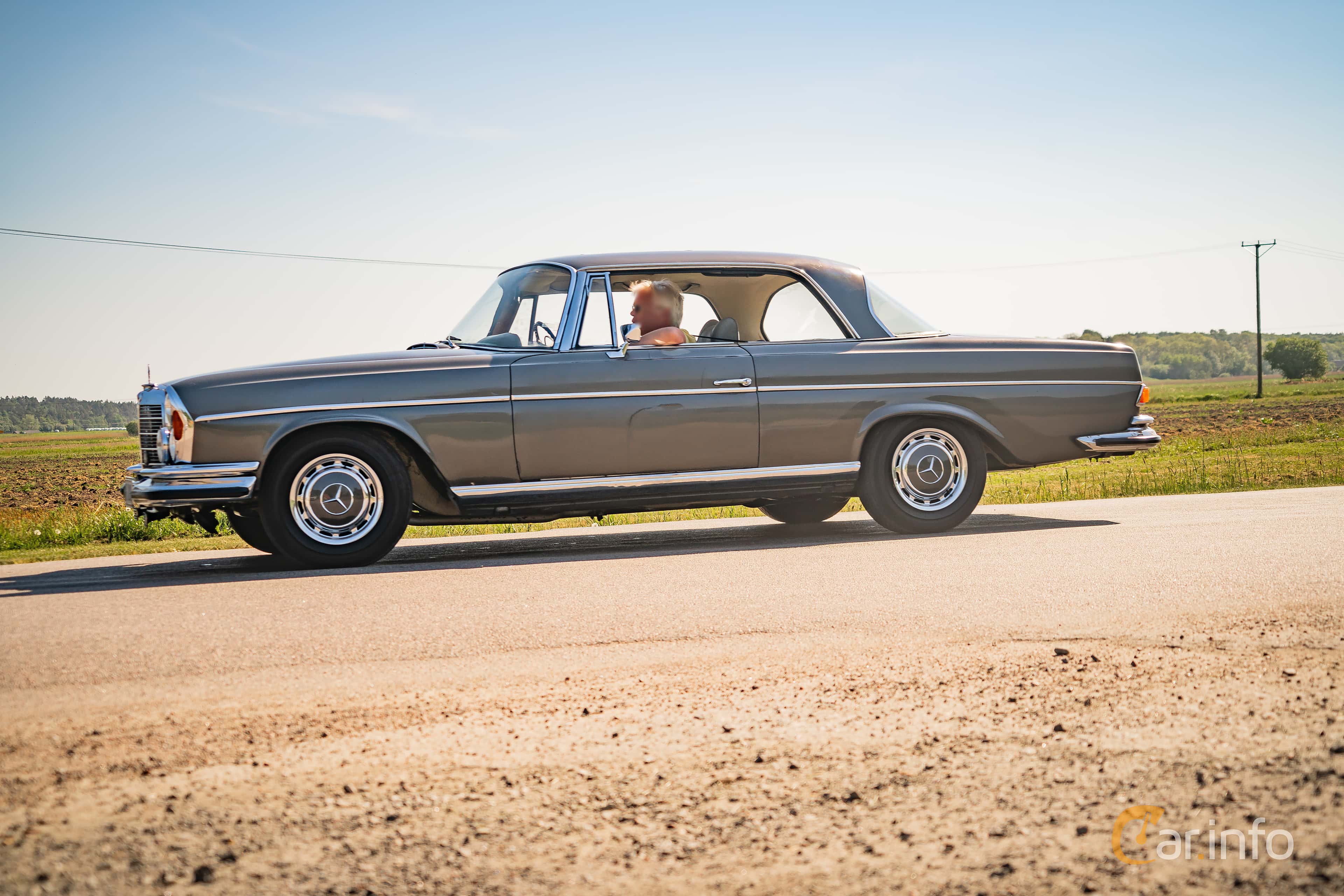 Mercedes-Benz 280 SE Coupé Automatic, 4-speed