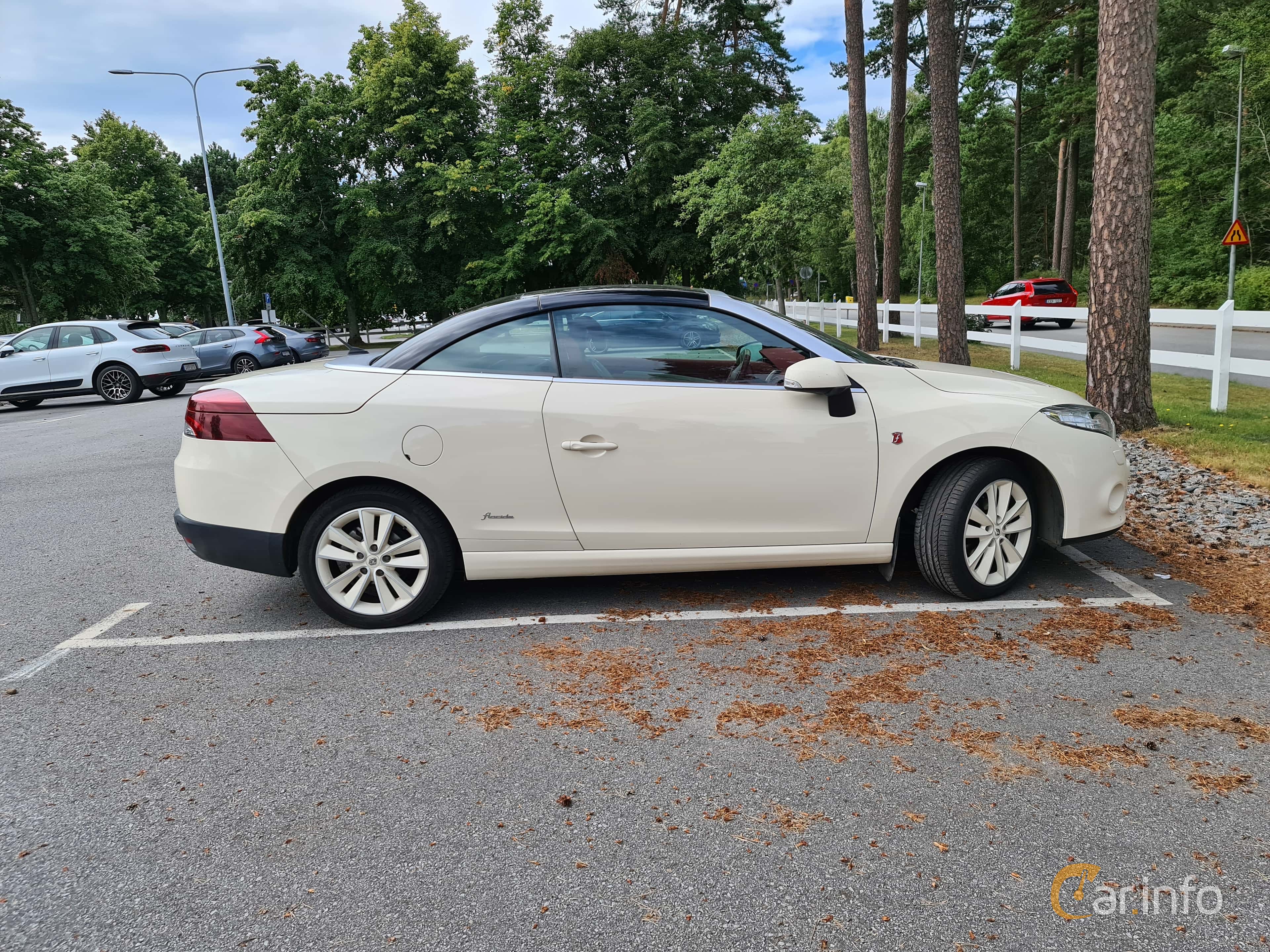 Renault Mégane Coupé-Cabriolet 1.4 TCe Manual, 130hp, 2012