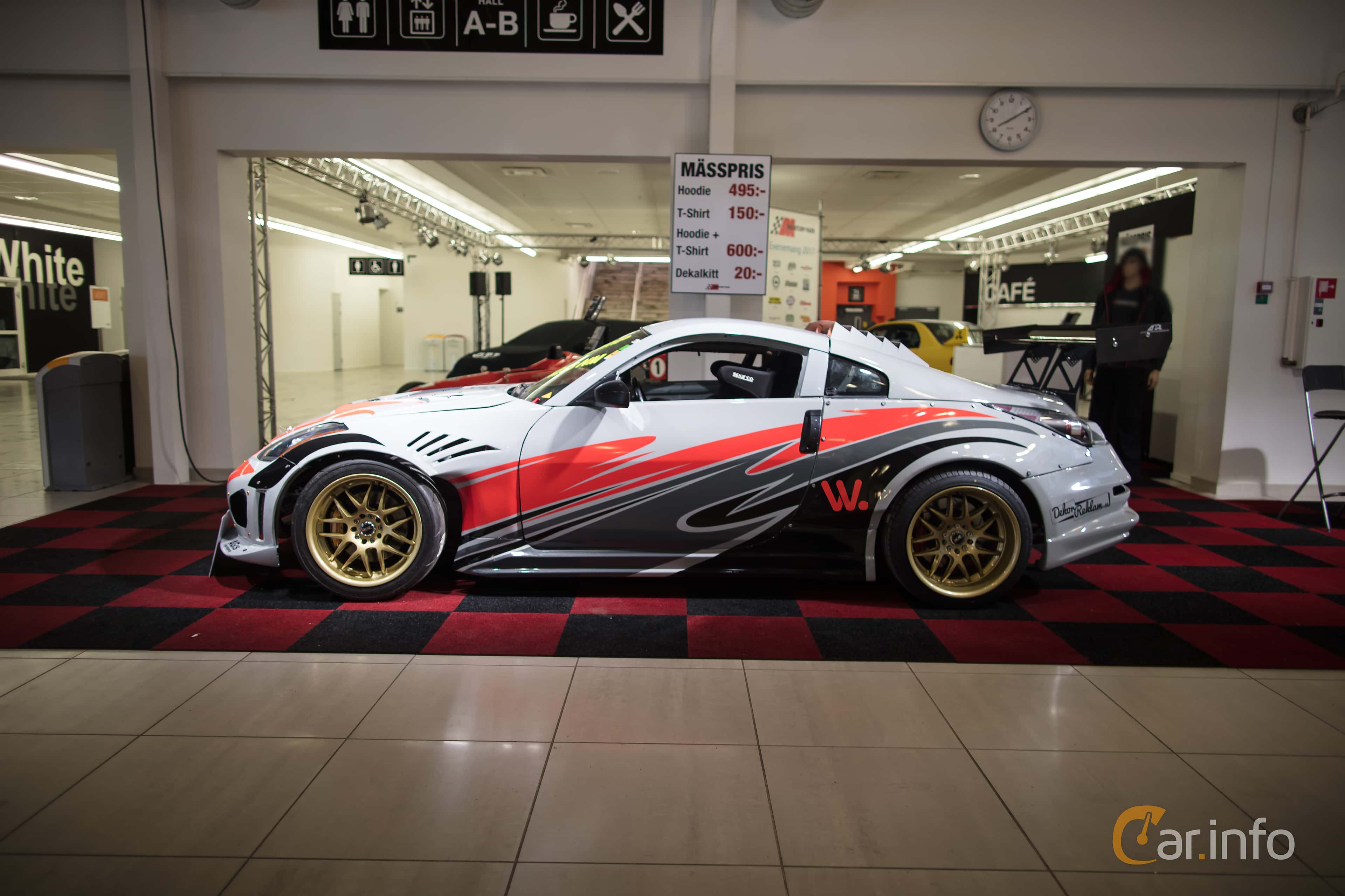 Nissan 350Z 3.5 V6  280hp, 2005