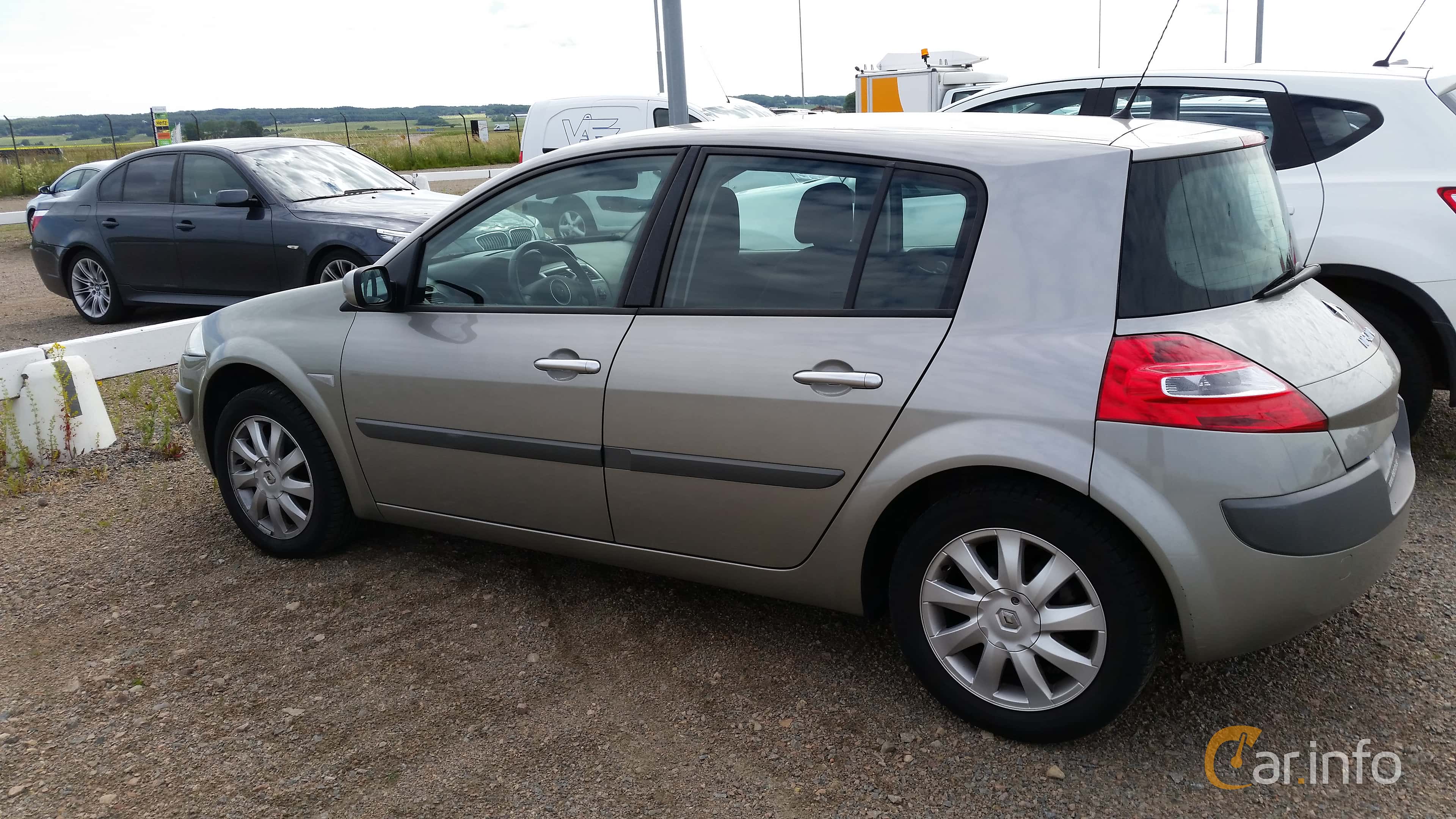 Renault Mégane 5-door generation II Facelift (Typ M) 1.6 eco2 Manual, 5-speed