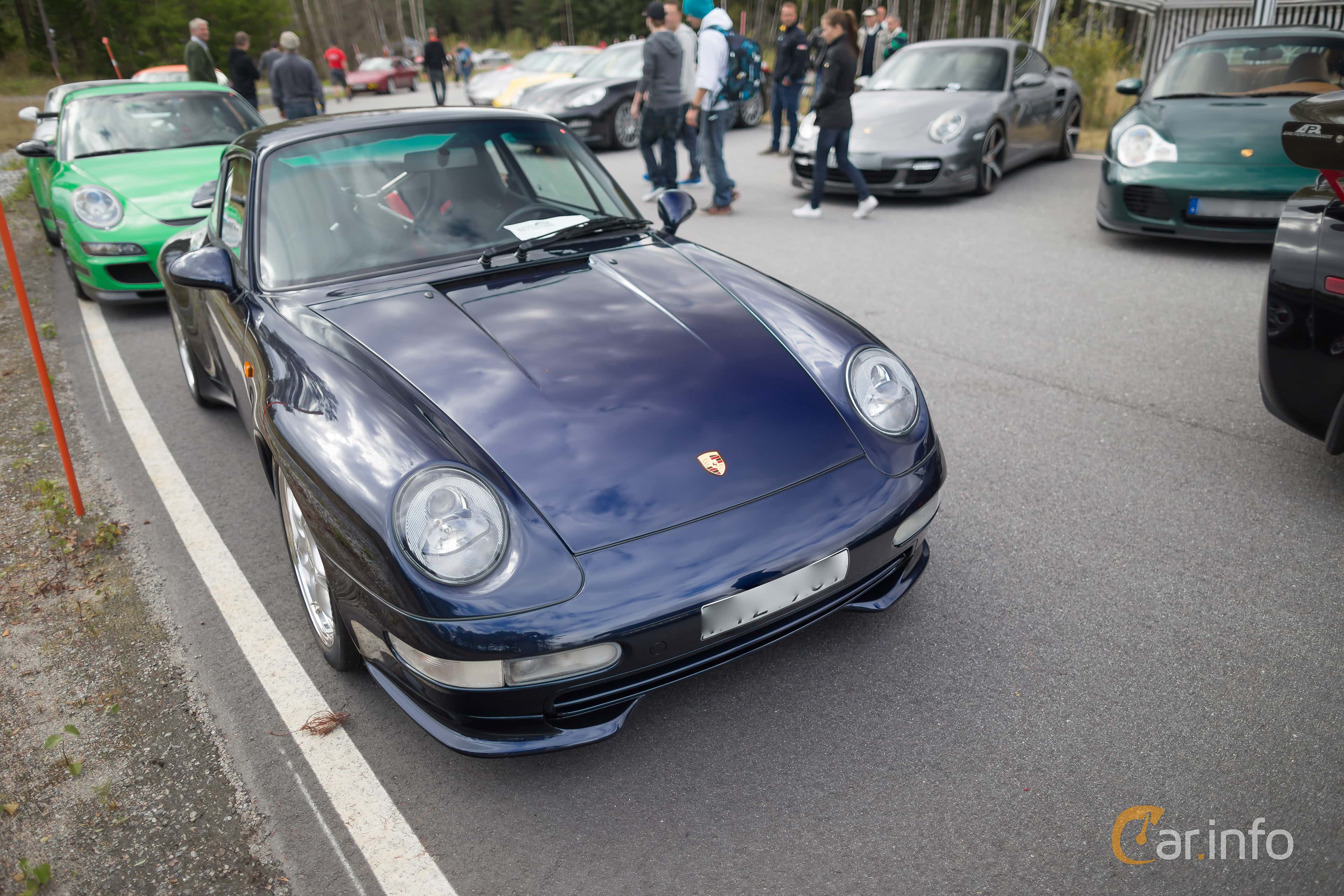 Porsche 911 Carrera RS  Manual, 300hp, 1996