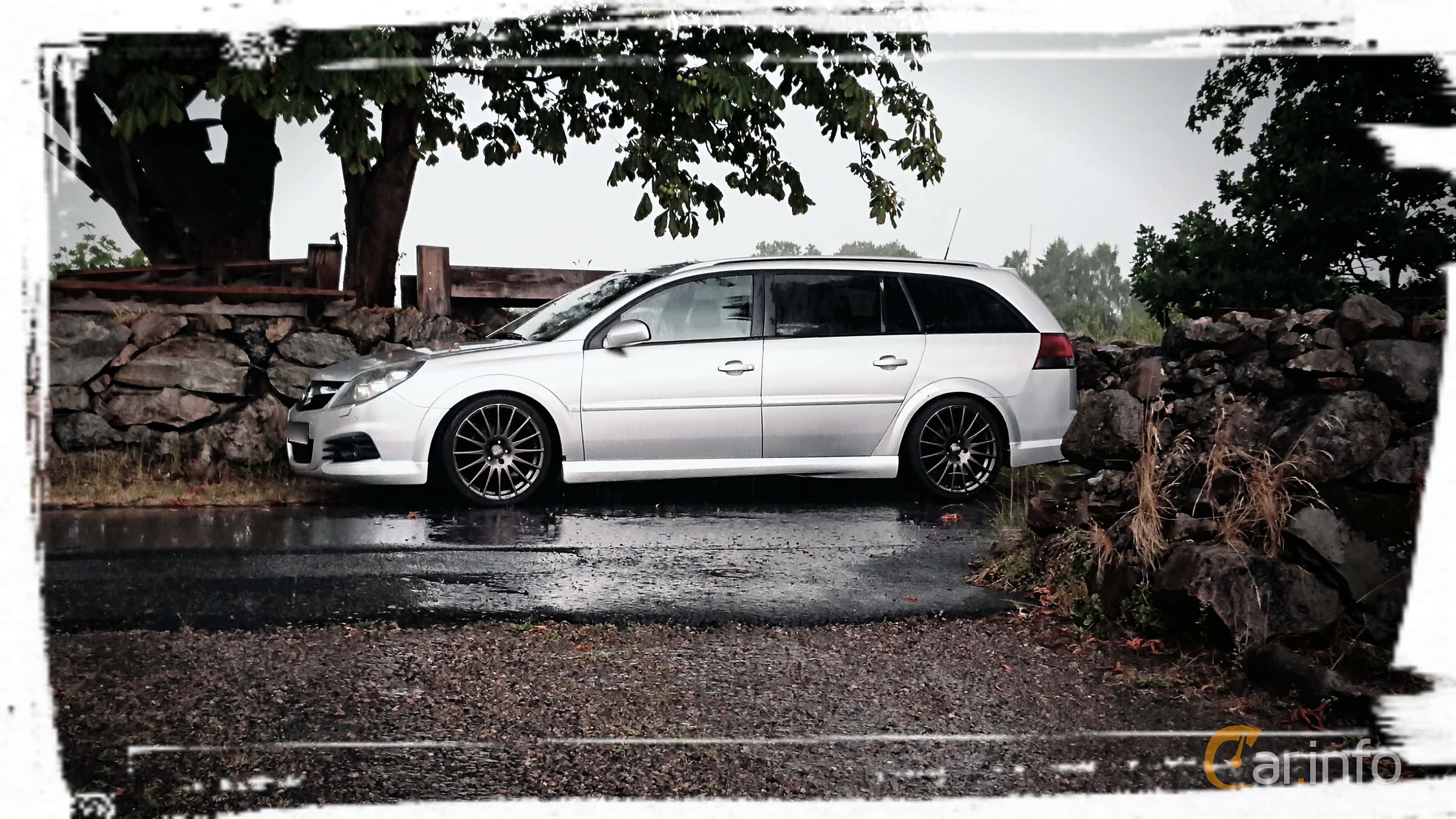 Opel Vectra Caravan generation C Facelift 1.9 CDTI Automatic, 6-speed