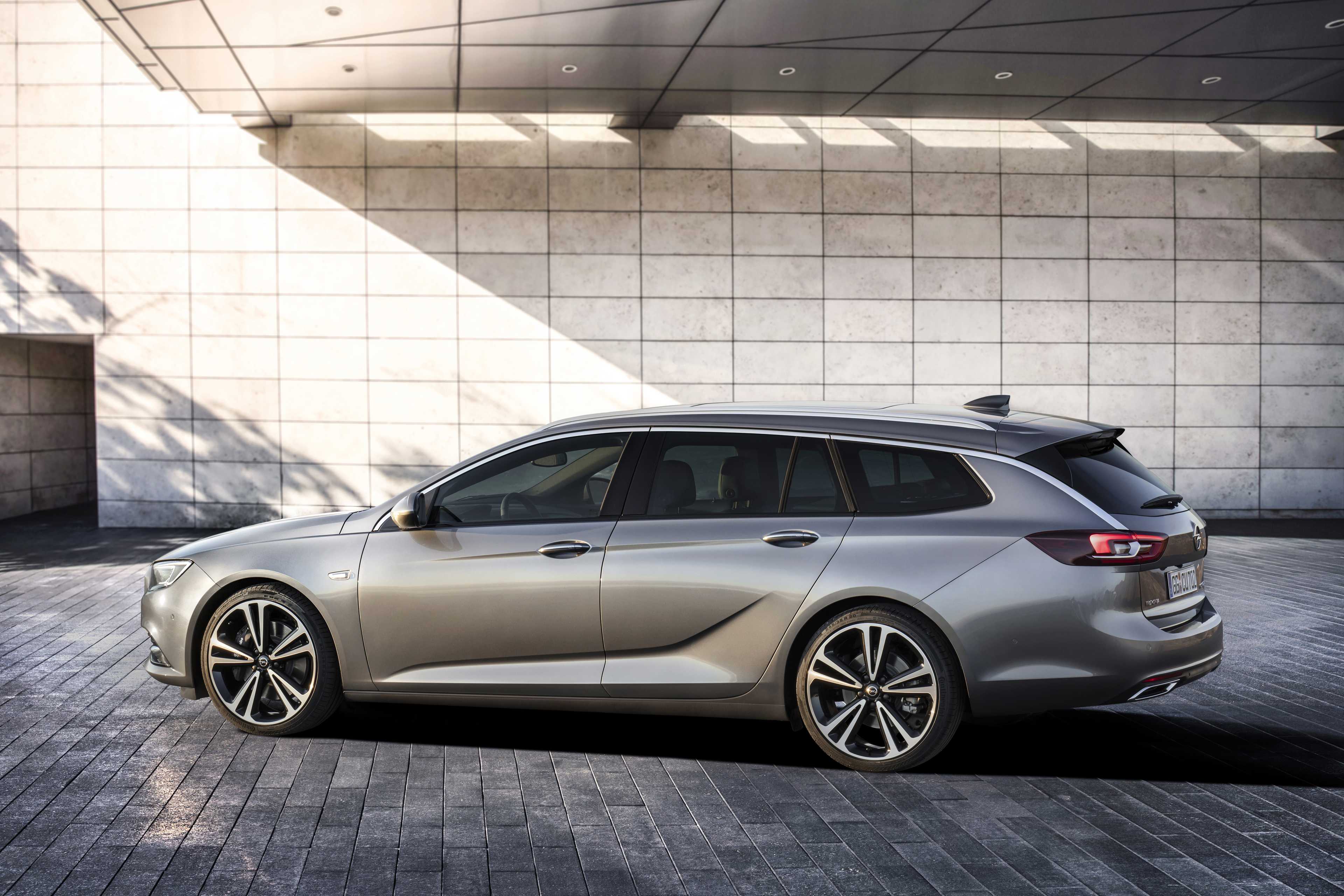 Opel Insignia Sports Tourer 2.0 CDTI 4x4 Manual, 170hp, 2020
