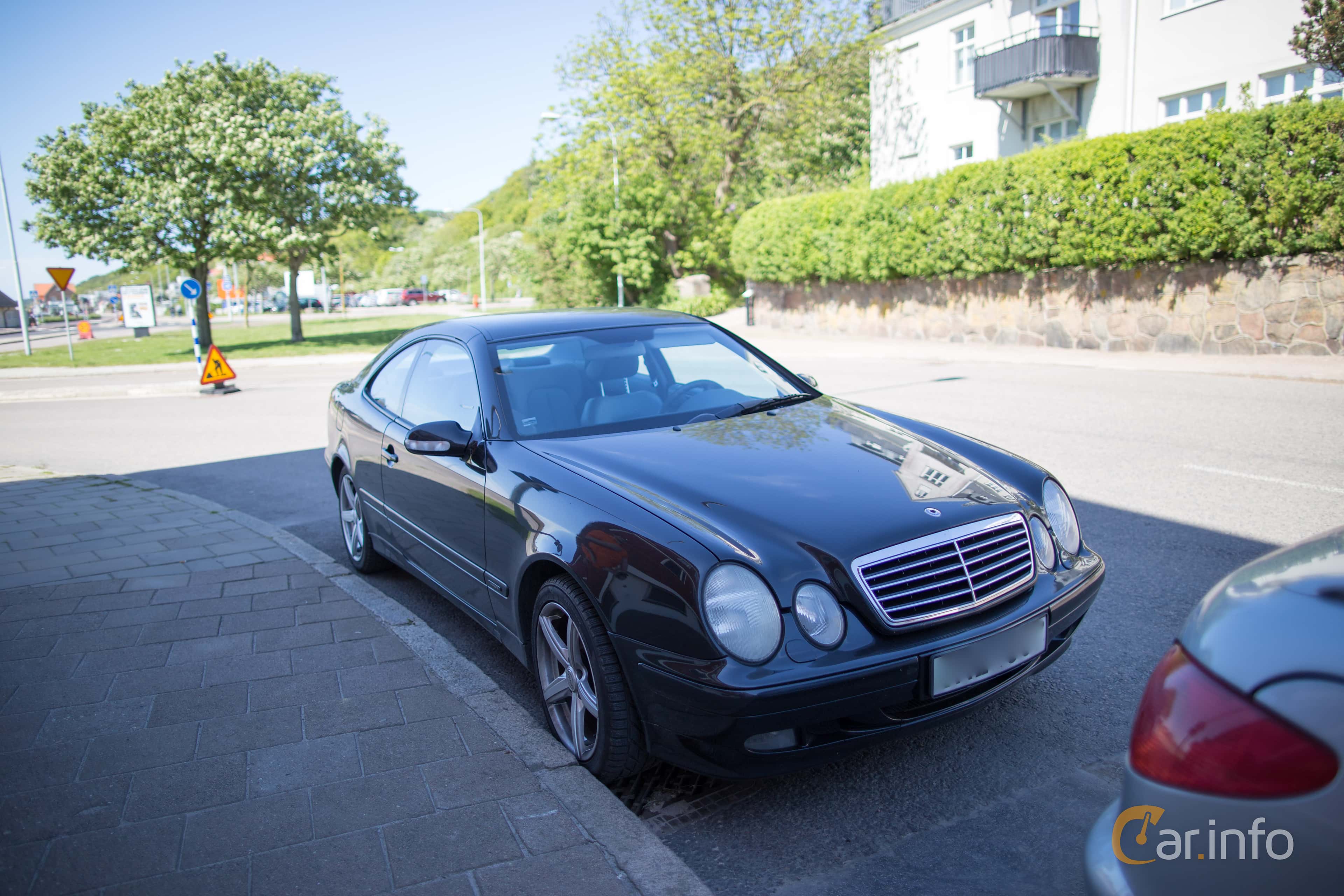 Mercedes-Benz CLK 230 Kompressor Coupé  Automatic, 197hp, 2001