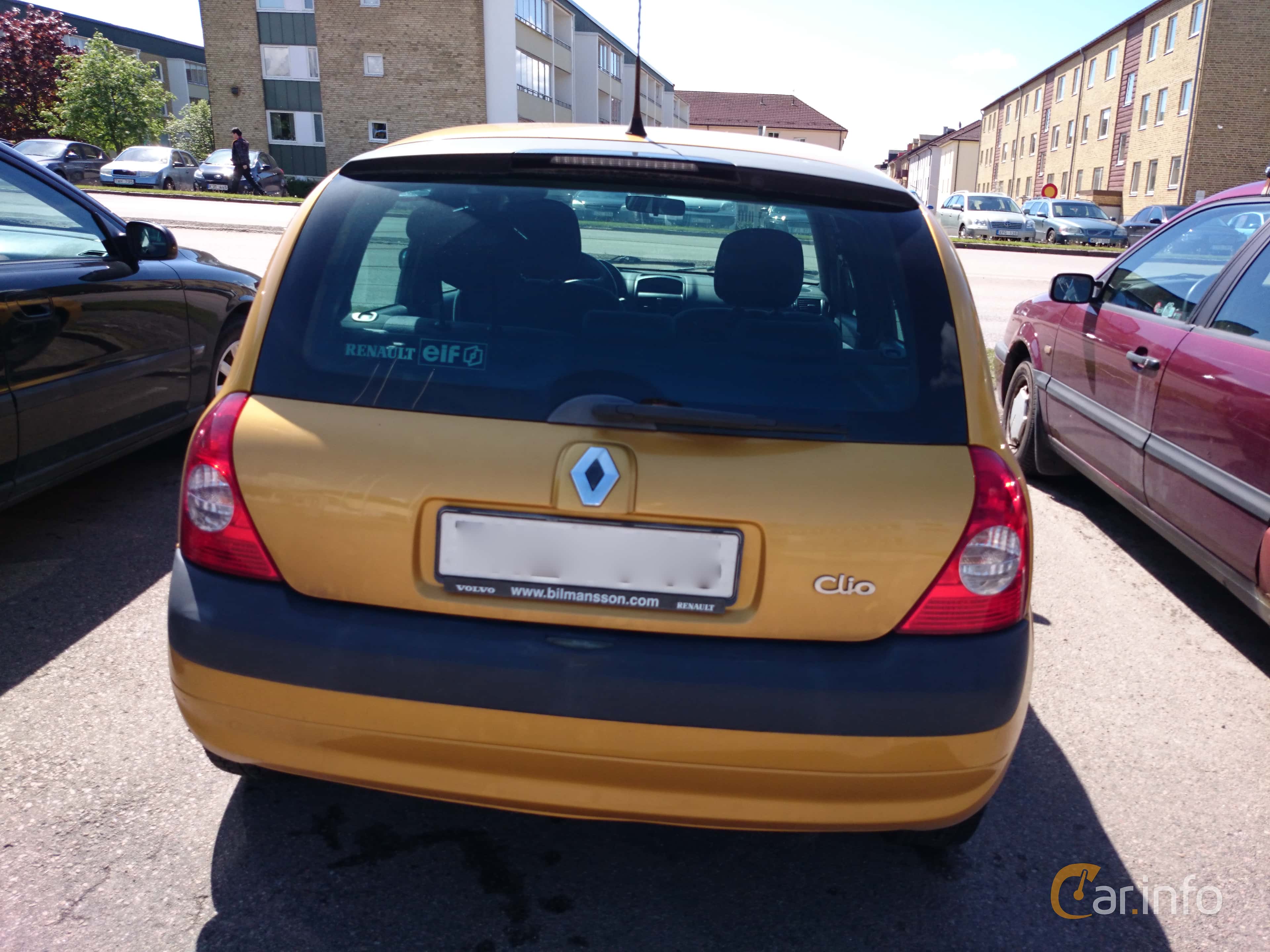 Renault Clio 5-door Hatchback 1.6 Manual, 107hp, 2002