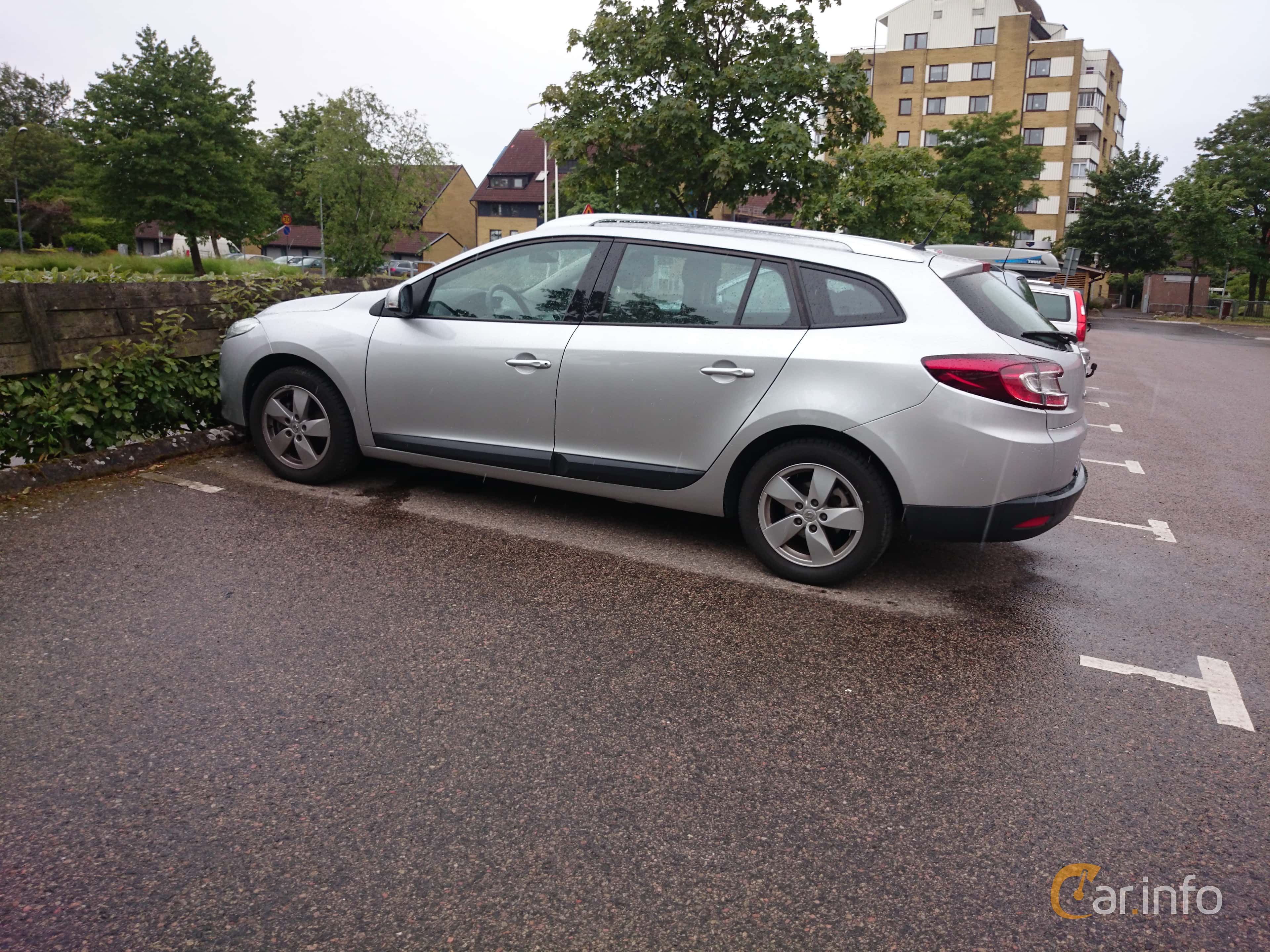 Renault Mégane Grandtour generation III (Typ Z) Phase II 1.6 E85