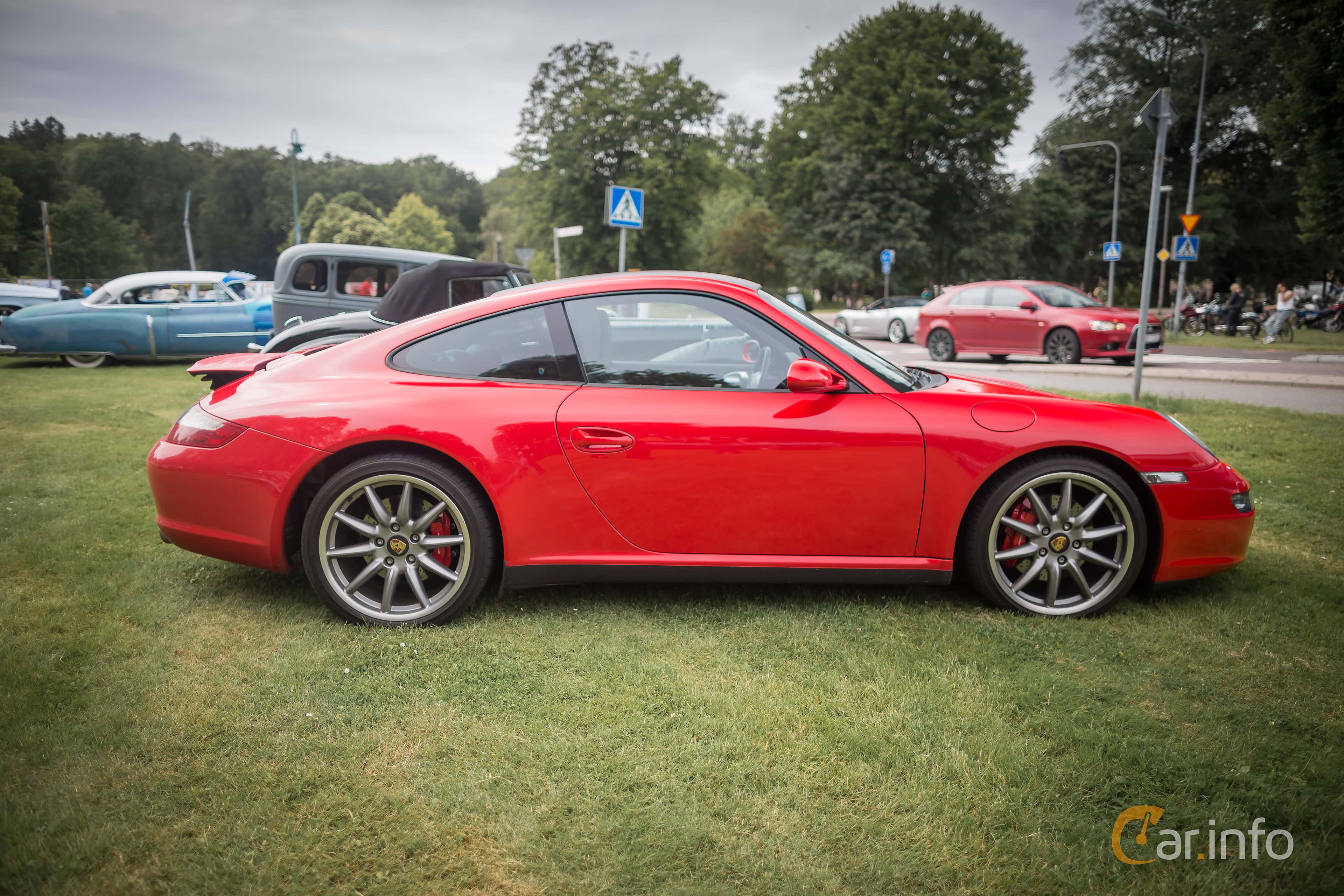 Porsche 911 Carrera S  355hp, 2005