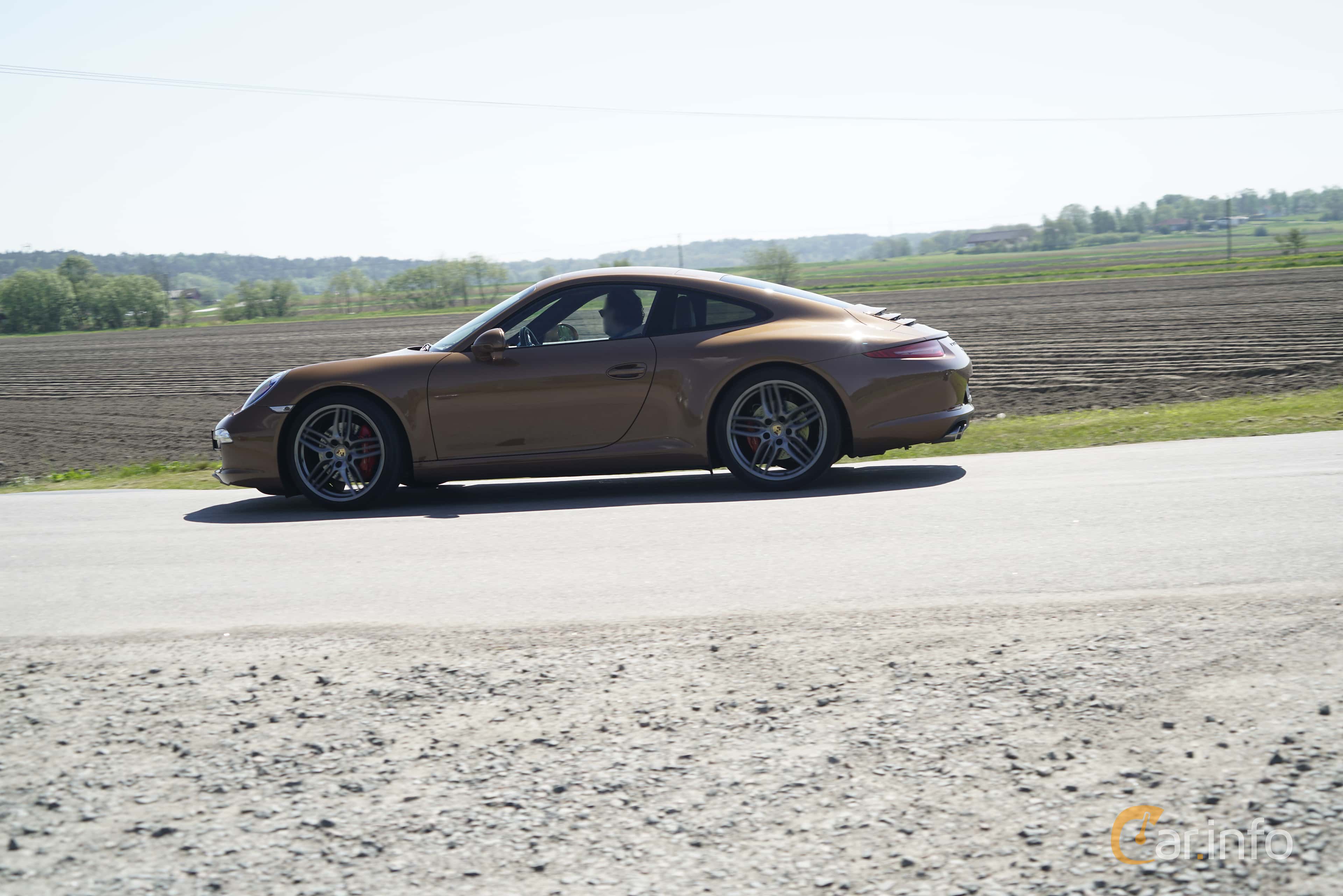 Porsche 911 Carrera S