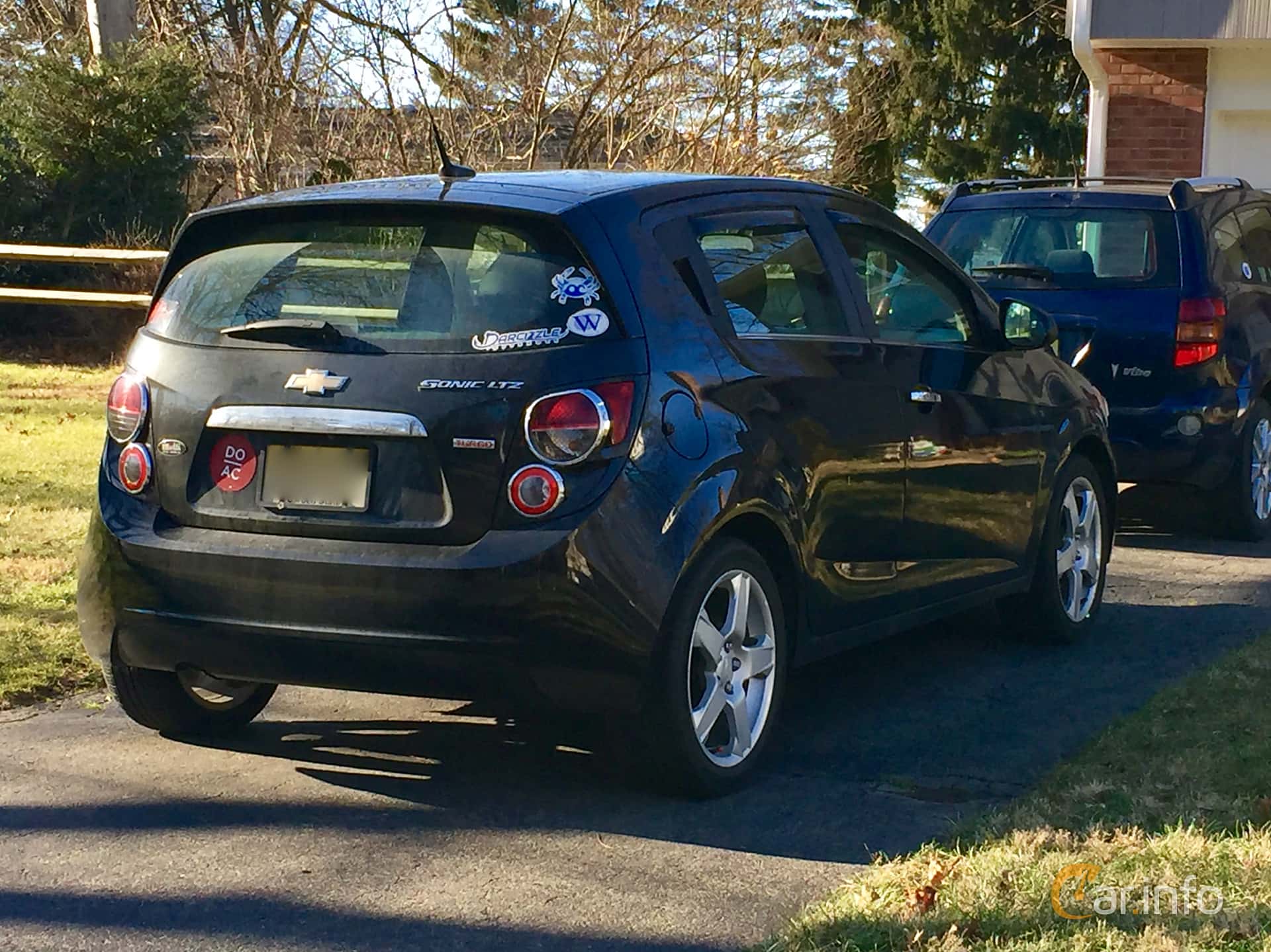 Chevrolet Sonic 1.8 Manual, 140hp, 2014