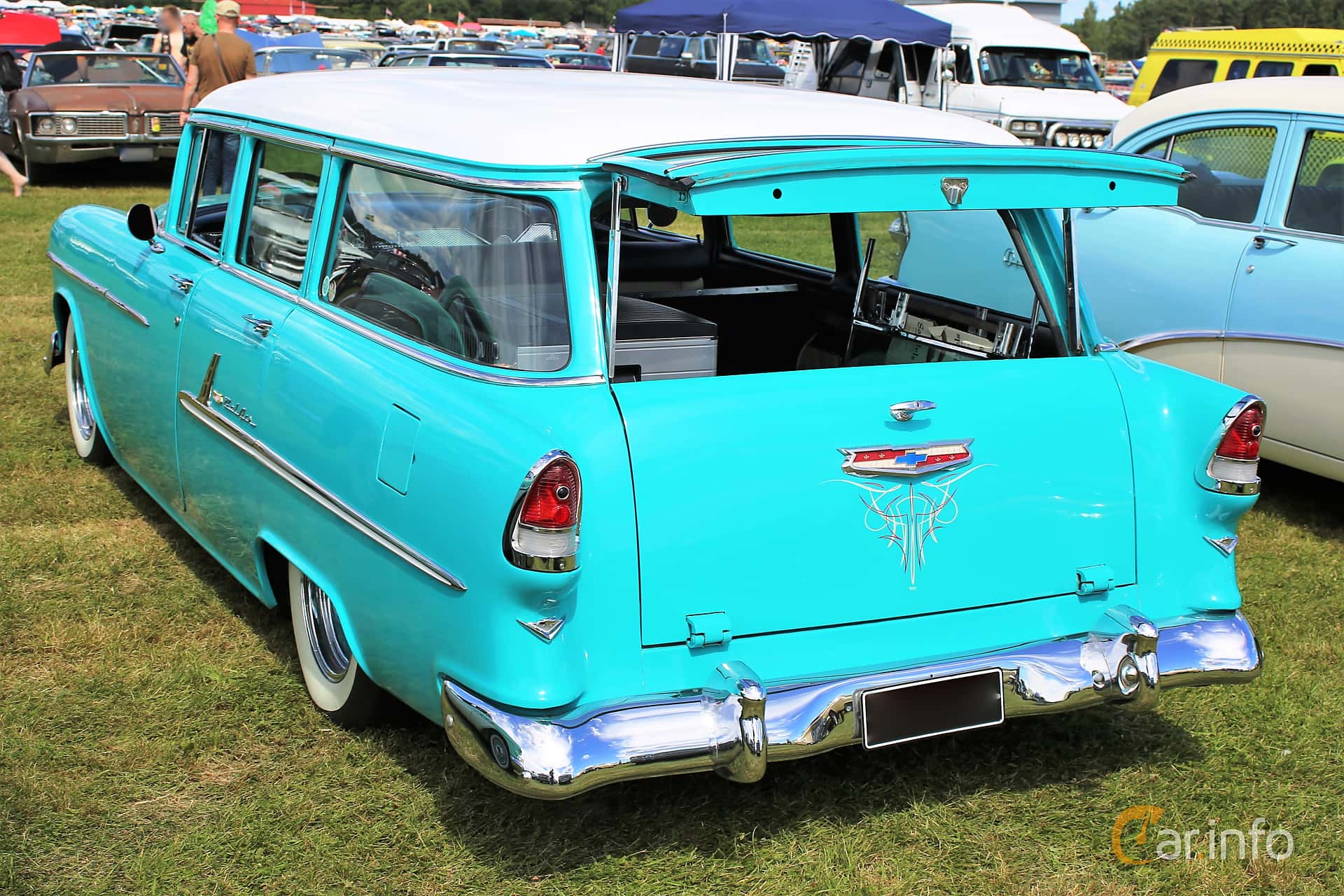 Chevrolet Bel Air Beauville 4.3 V8 Manual, 165hp, 1955