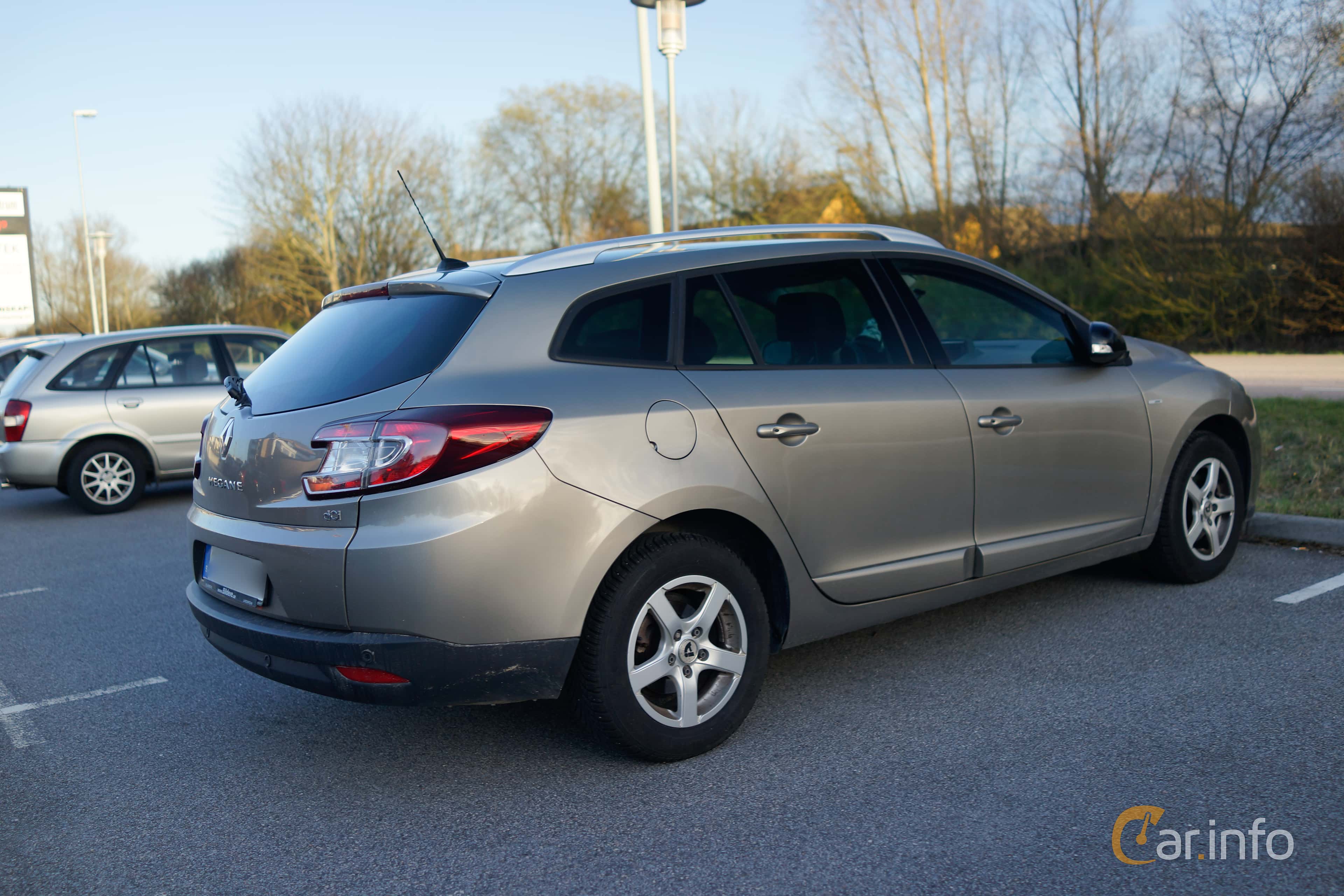 Renault Mégane Grandtour 1.6 VVT Manual, 110hp, 2014