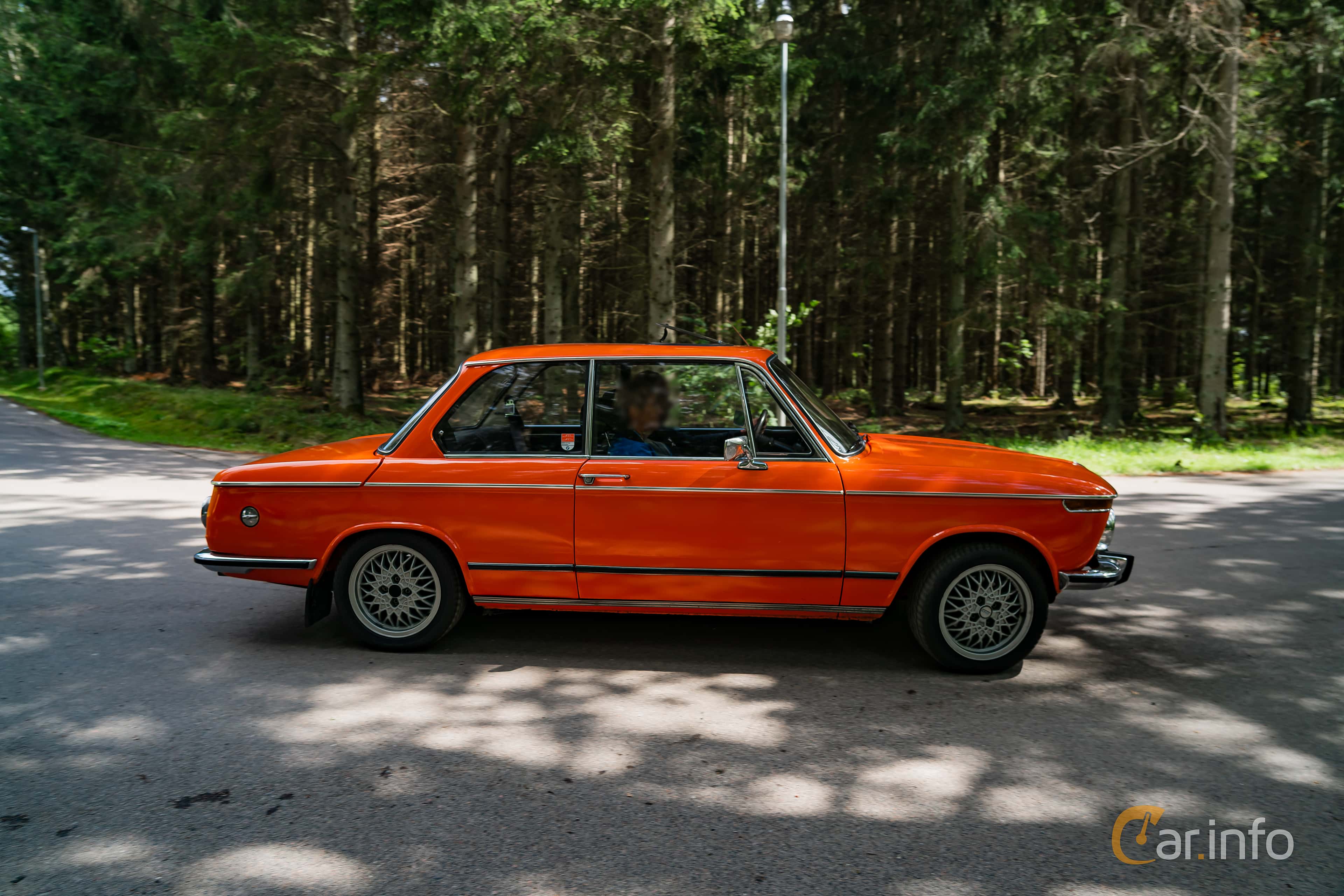 BMW 2002 tii 2-door  130hp, 1973