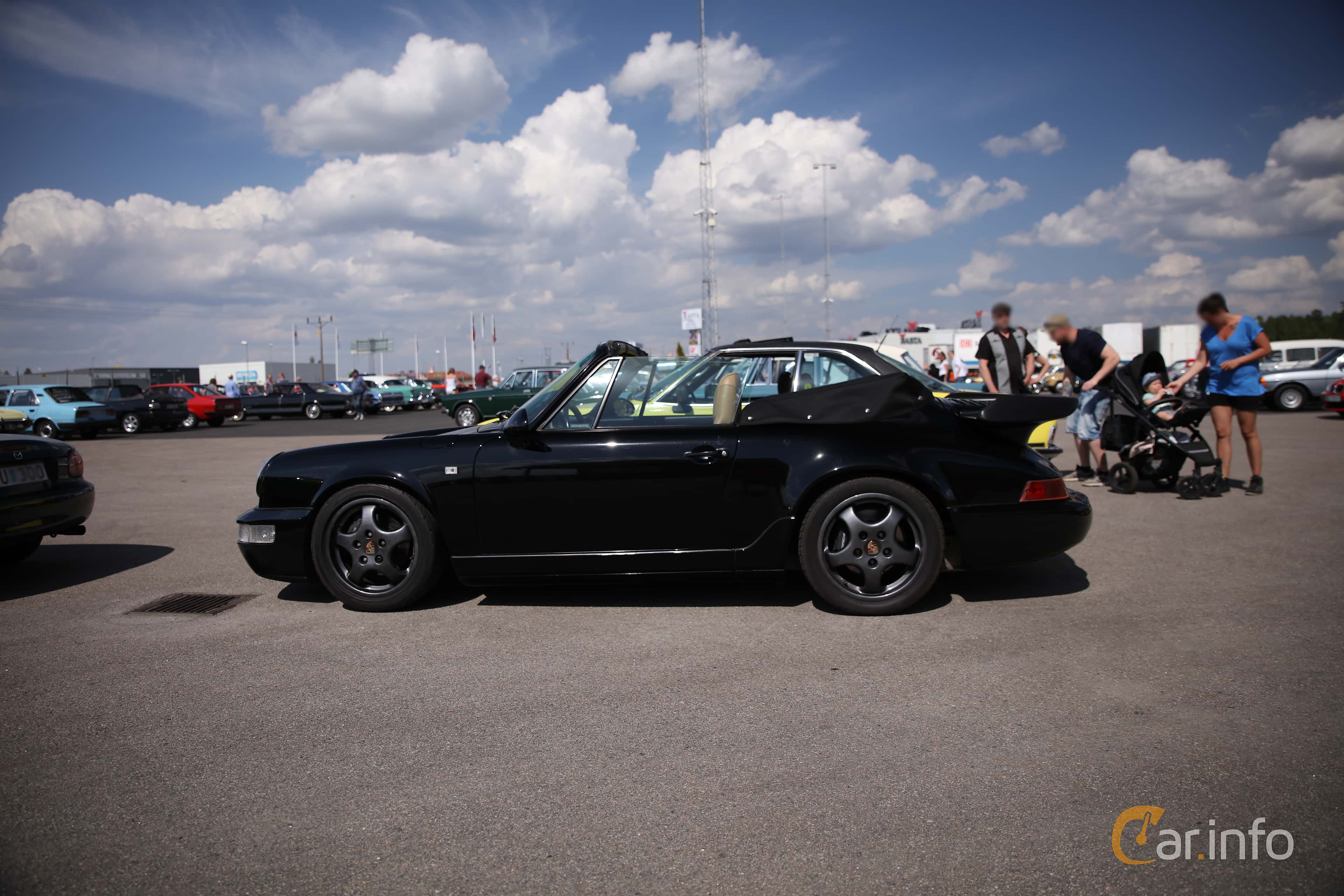 Porsche 911 Carrera 2 Cabriolet