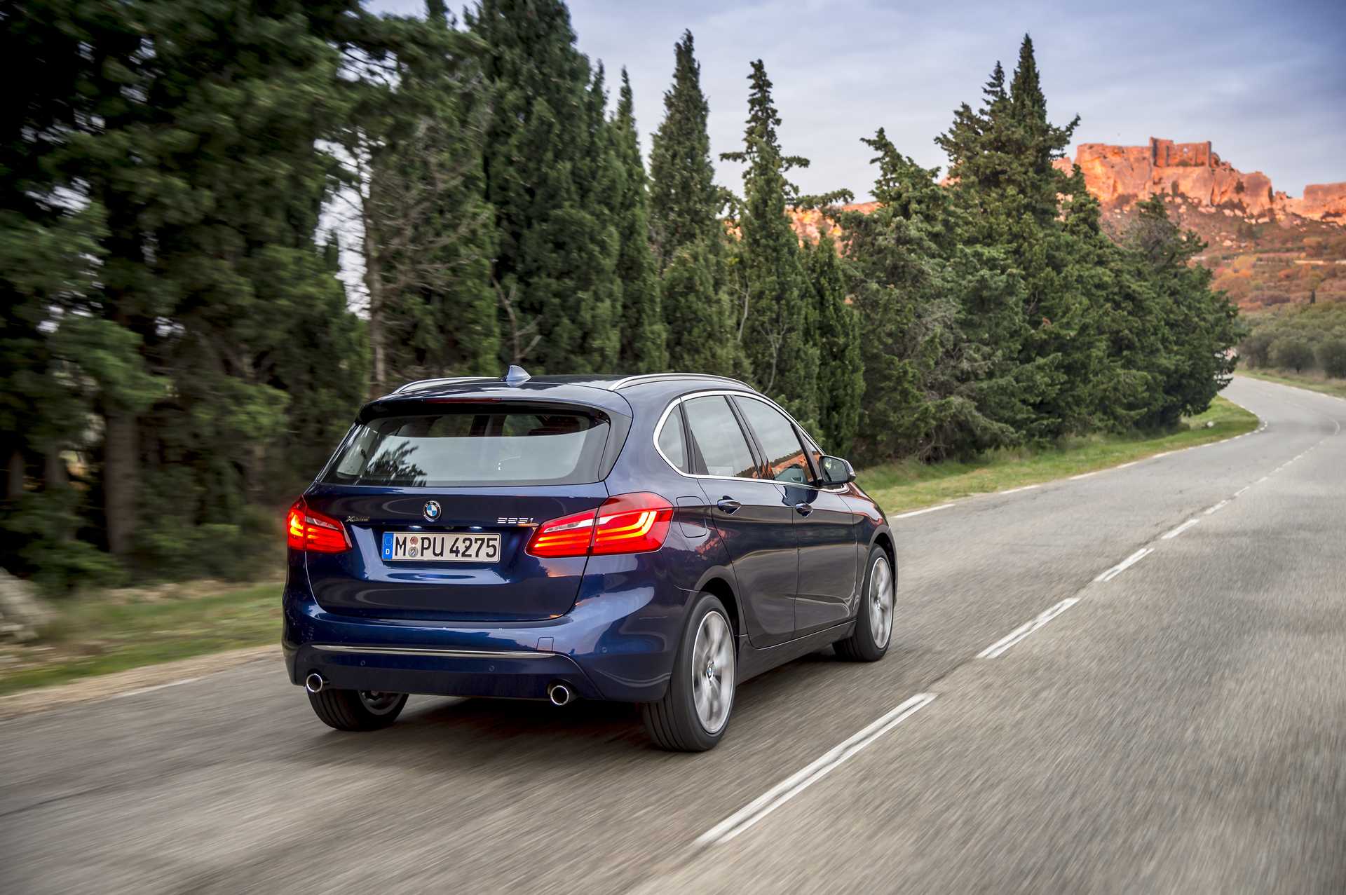 BMW 225i xDrive Active Tourer  Steptronic, 231hp, 2015
