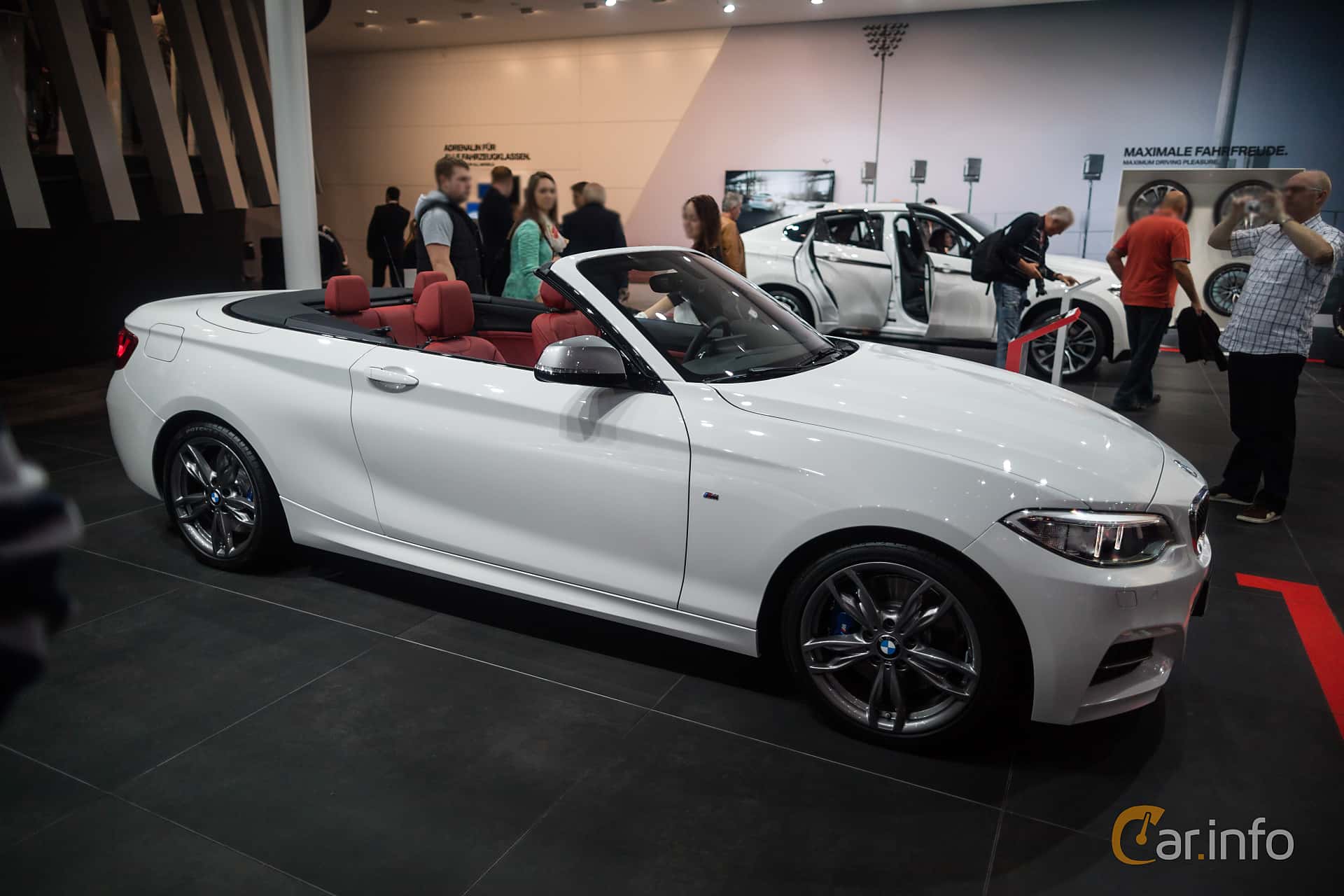 BMW M235i xDrive Convertible  Steptronic, 326hp, 2015