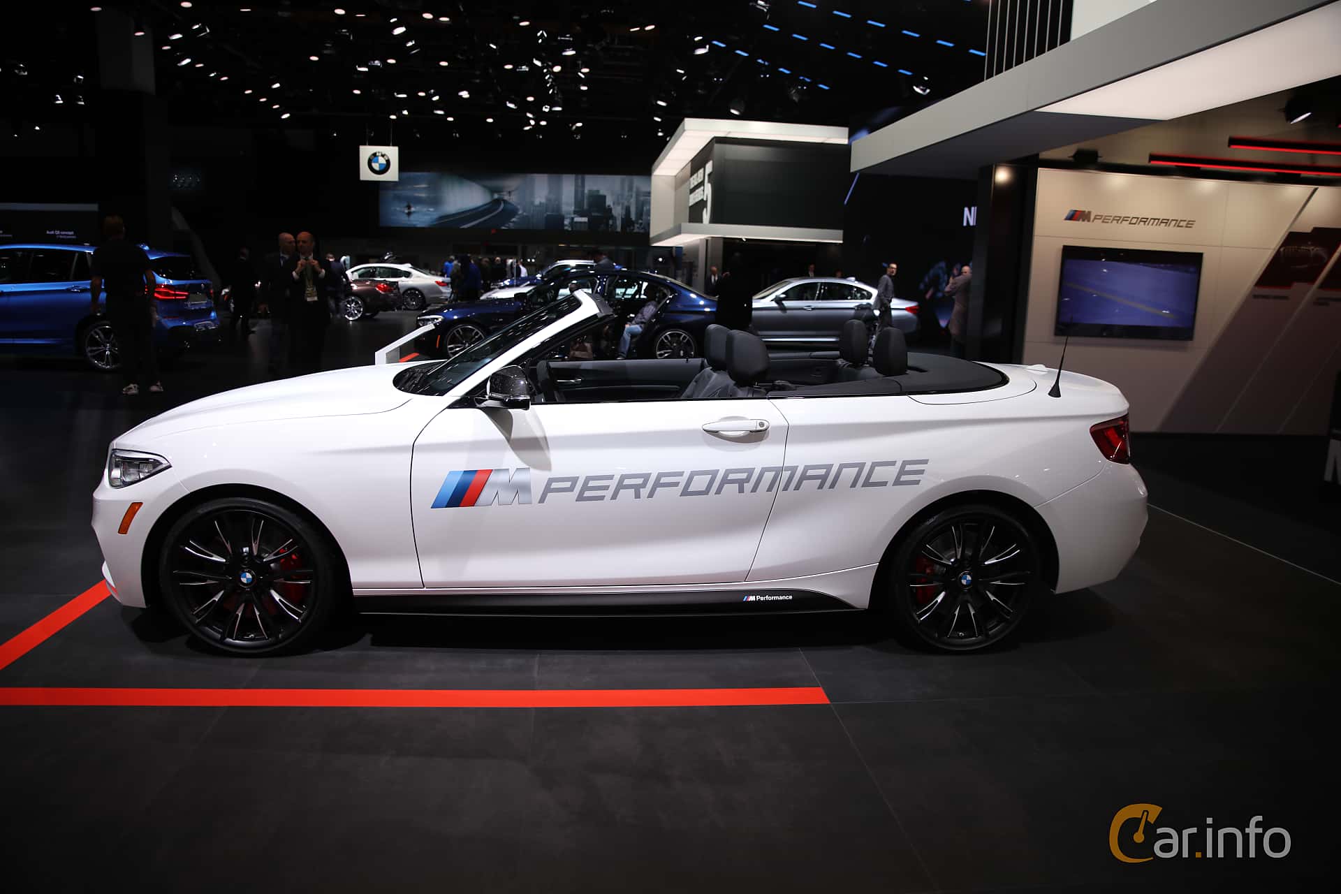 BMW M240i xDrive F22