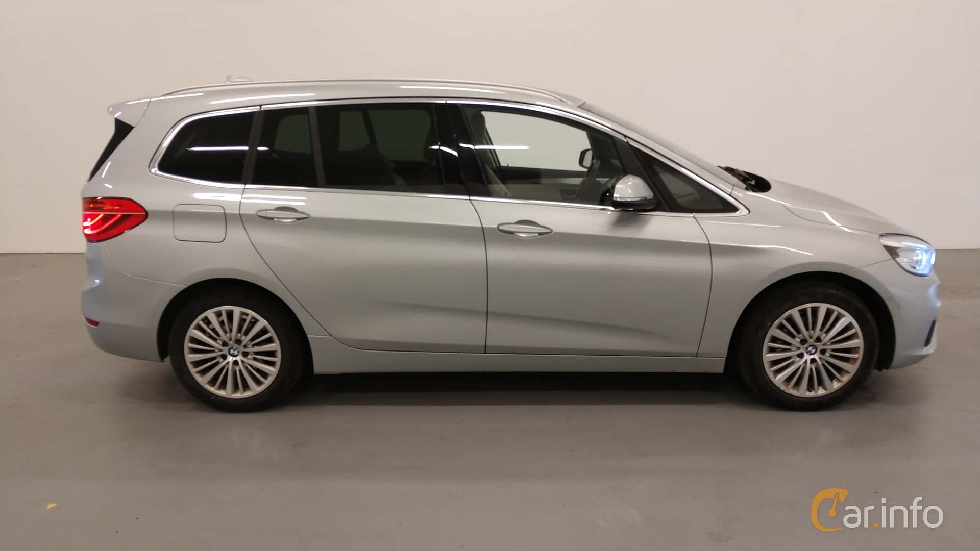 BMW 218d generation F22, Manual, 6-speed