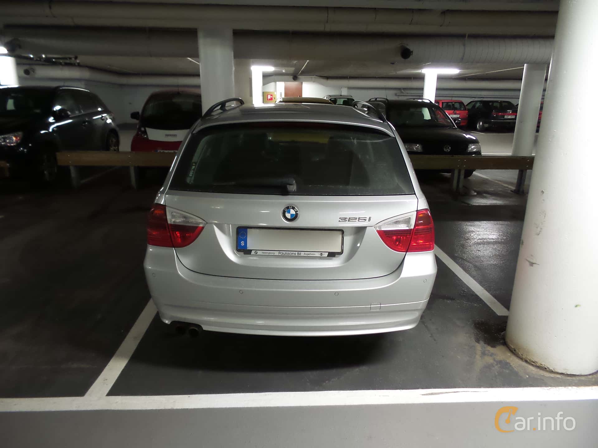 BMW 525i Touring  Manual, 218hp, 2005