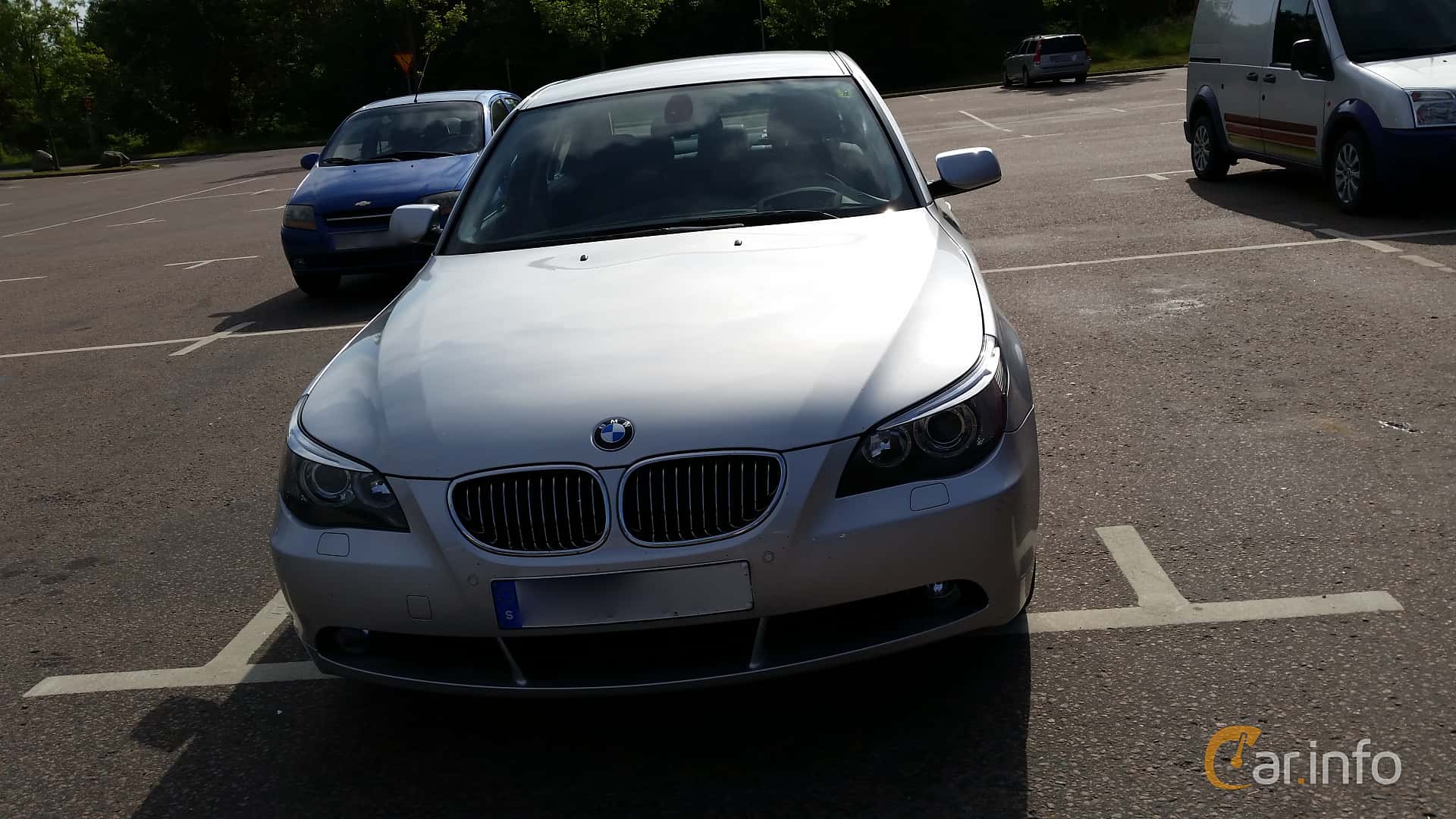 BMW 530i Sedan  Automatic, 258hp, 2006