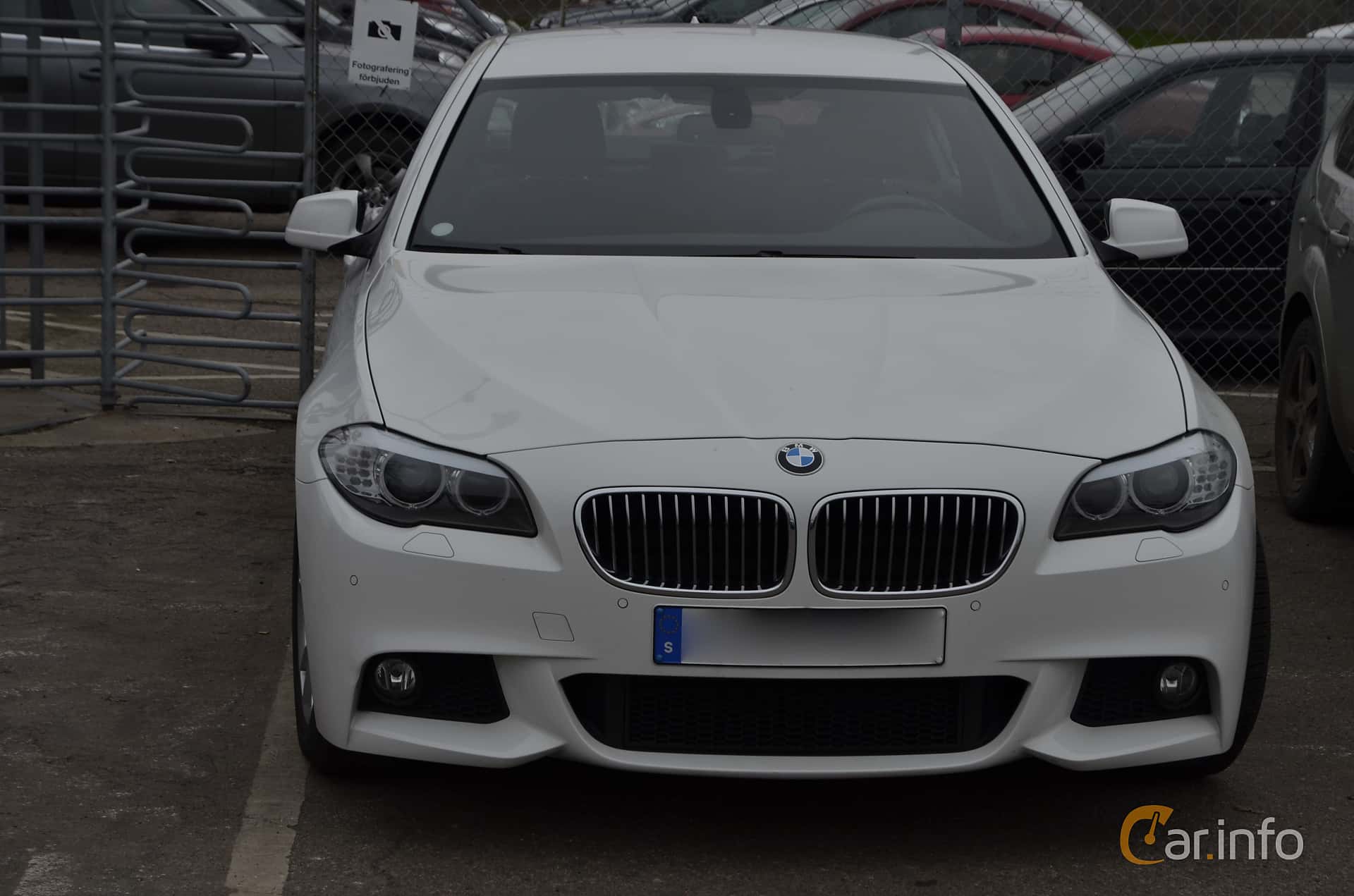 BMW 523i Sedan  Steptronic, 204hp, 2011