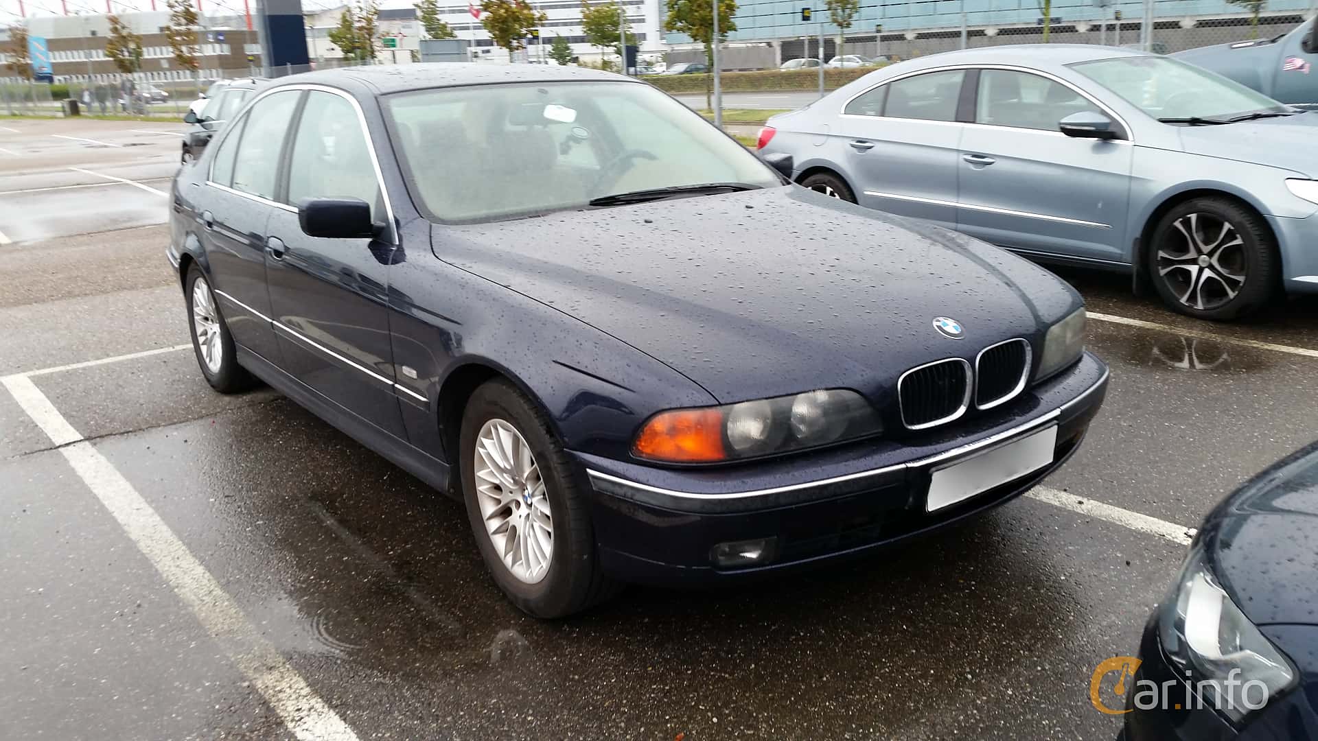 BMW 523i Sedan  Automatic, 170hp, 1998