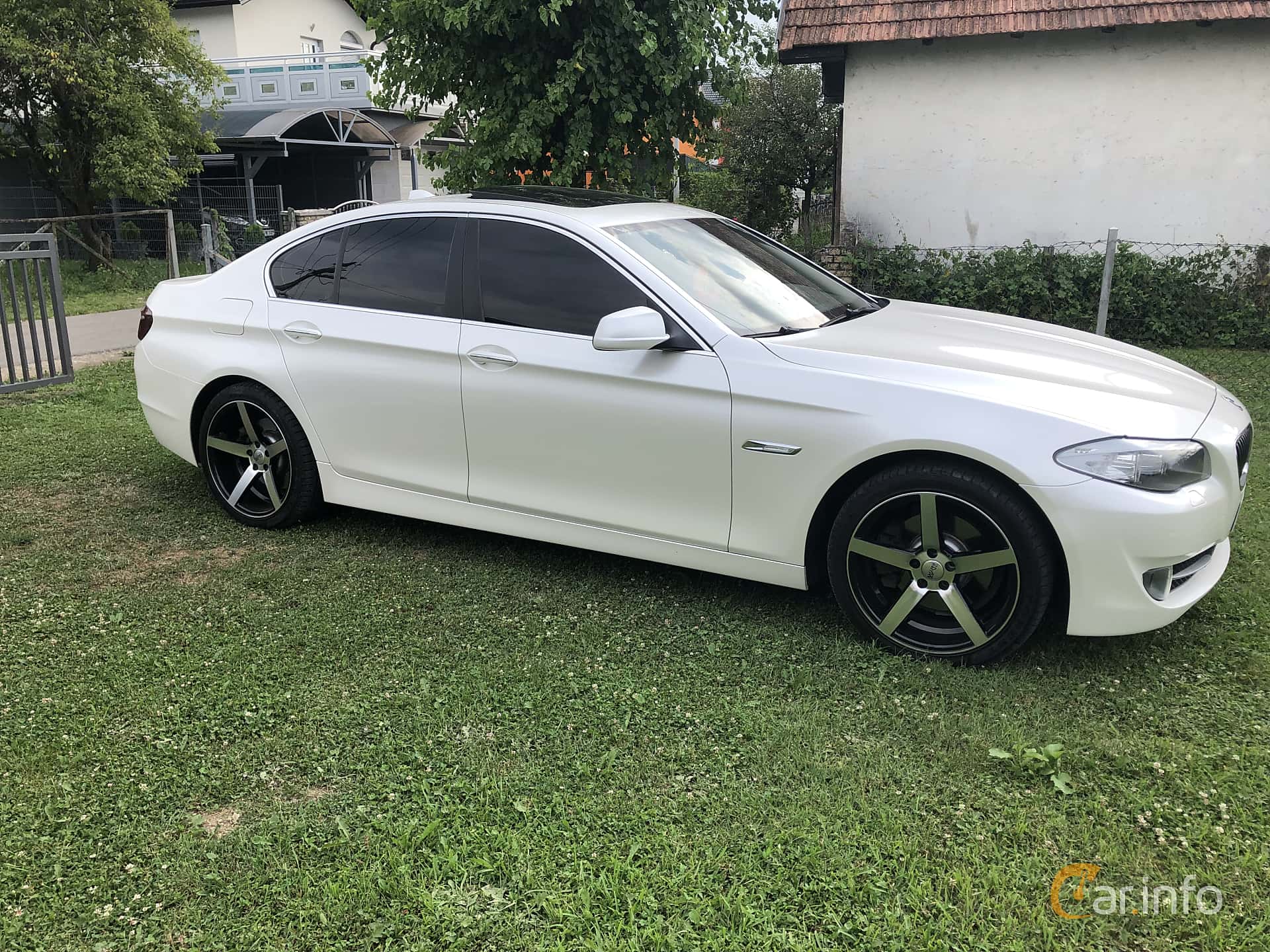 BMW 520d Sedan  Steptronic, 184hp, 2010